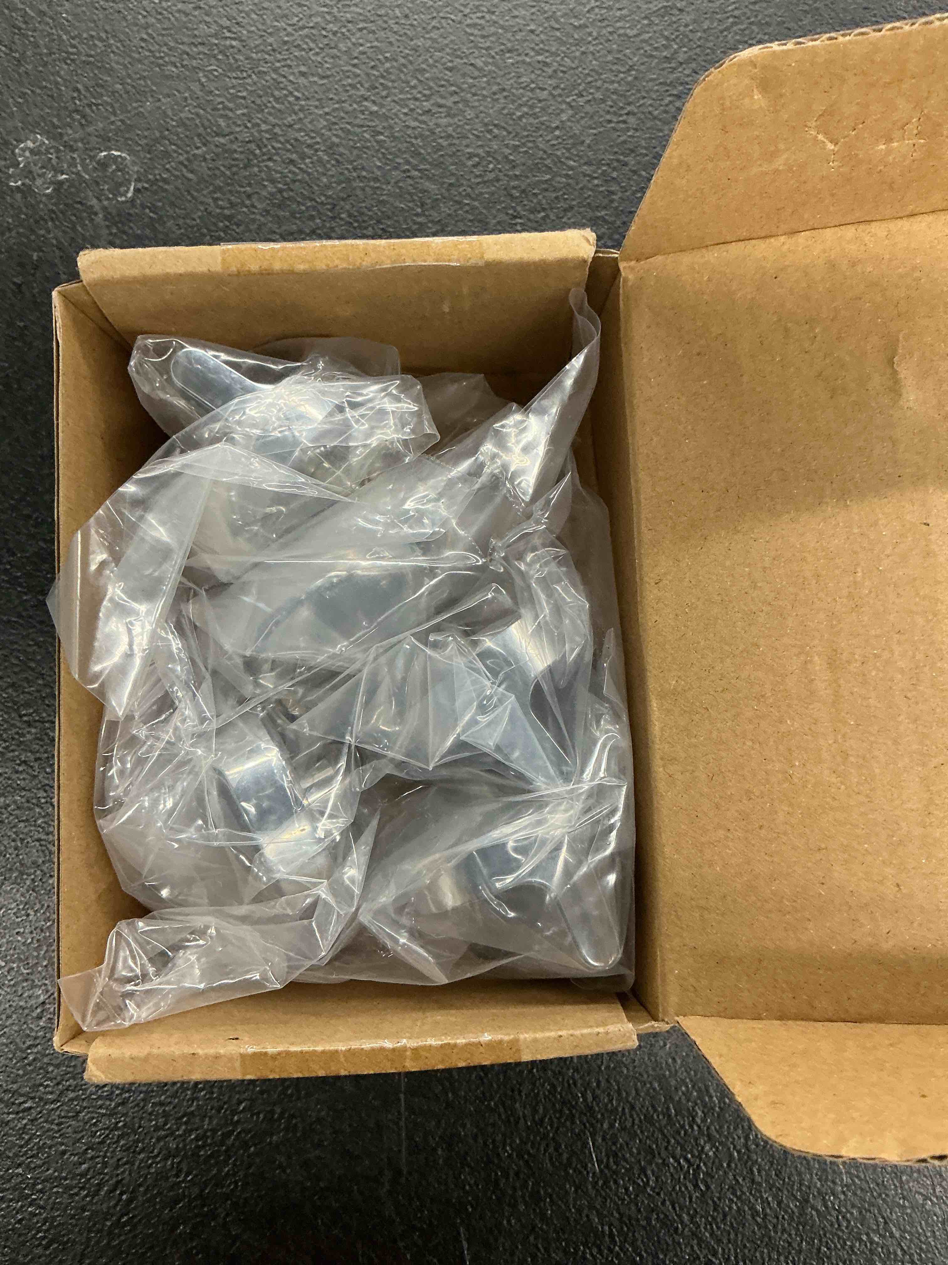 https://s3.amazonaws.com/lotting-images-prod/EmanualPiazza/PNK4023521_1777993131047.jpeg