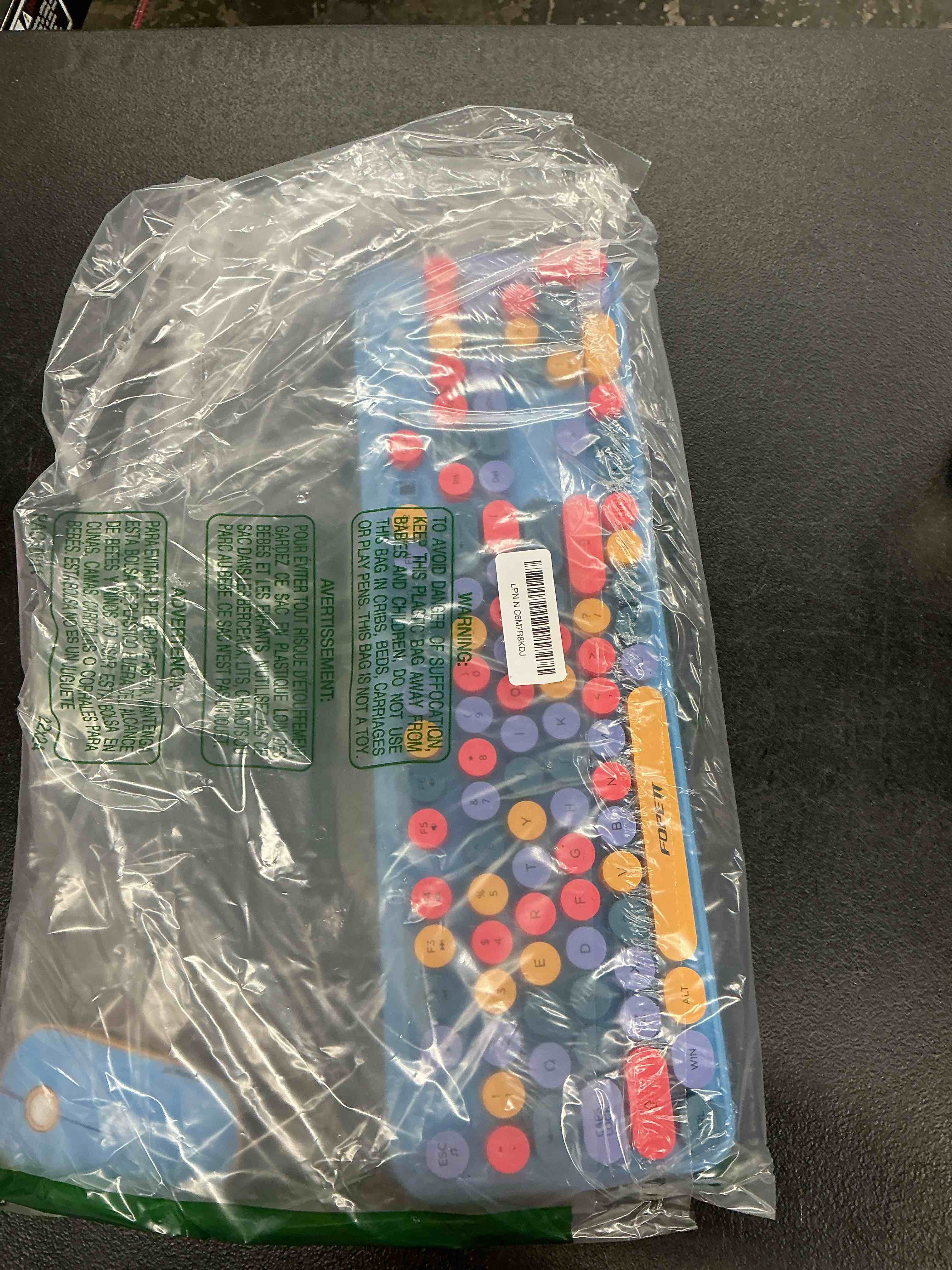 https://s3.amazonaws.com/lotting-images-prod/EmanualPiazza/PNK4023534_1777994880830.jpeg