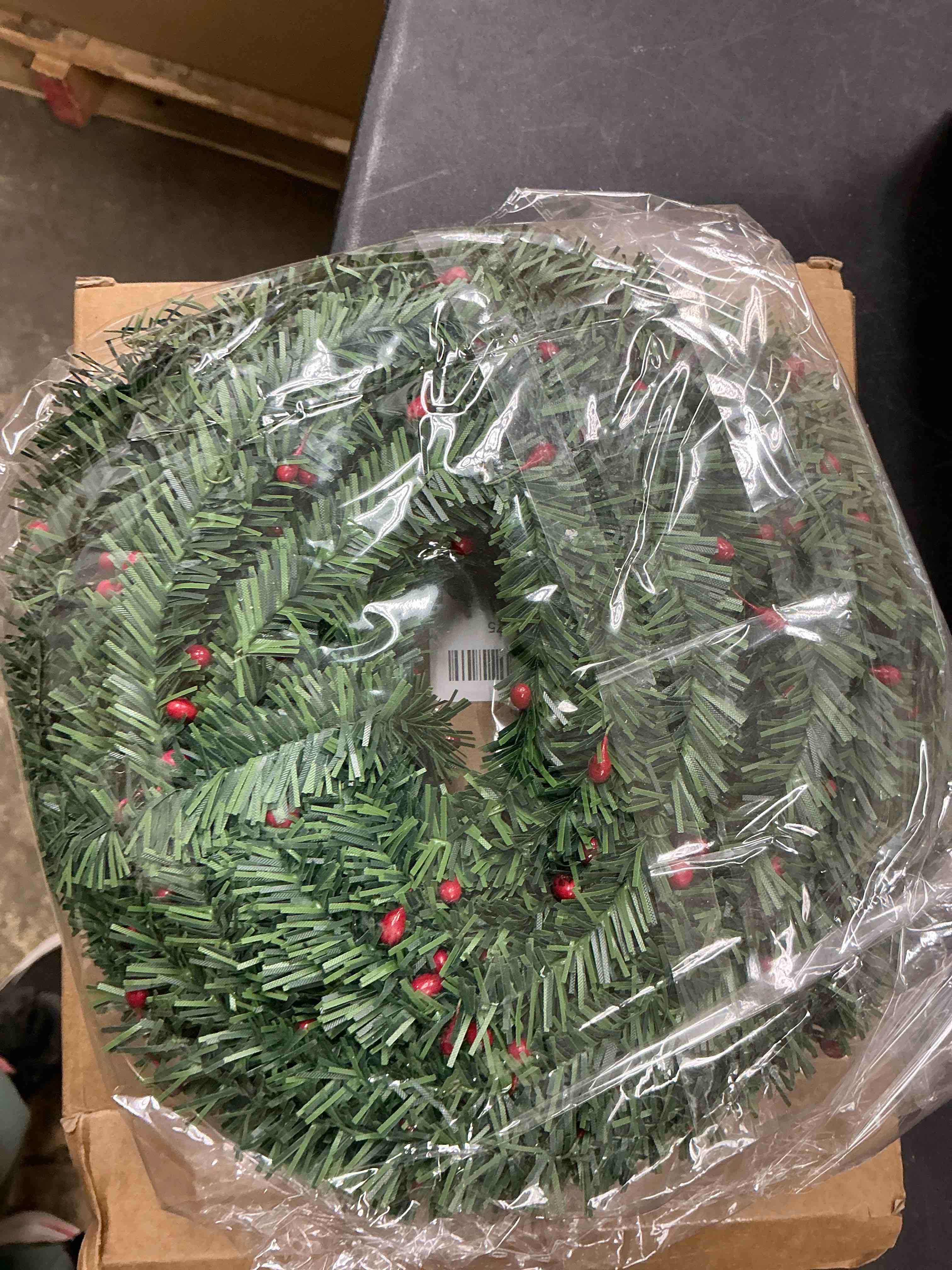 Condition photo showing Good Condition for Jutom 50ft Christmas Miniature Artificial Pine Garlands with Red Berries 1 in Bendable Mini Green Pi