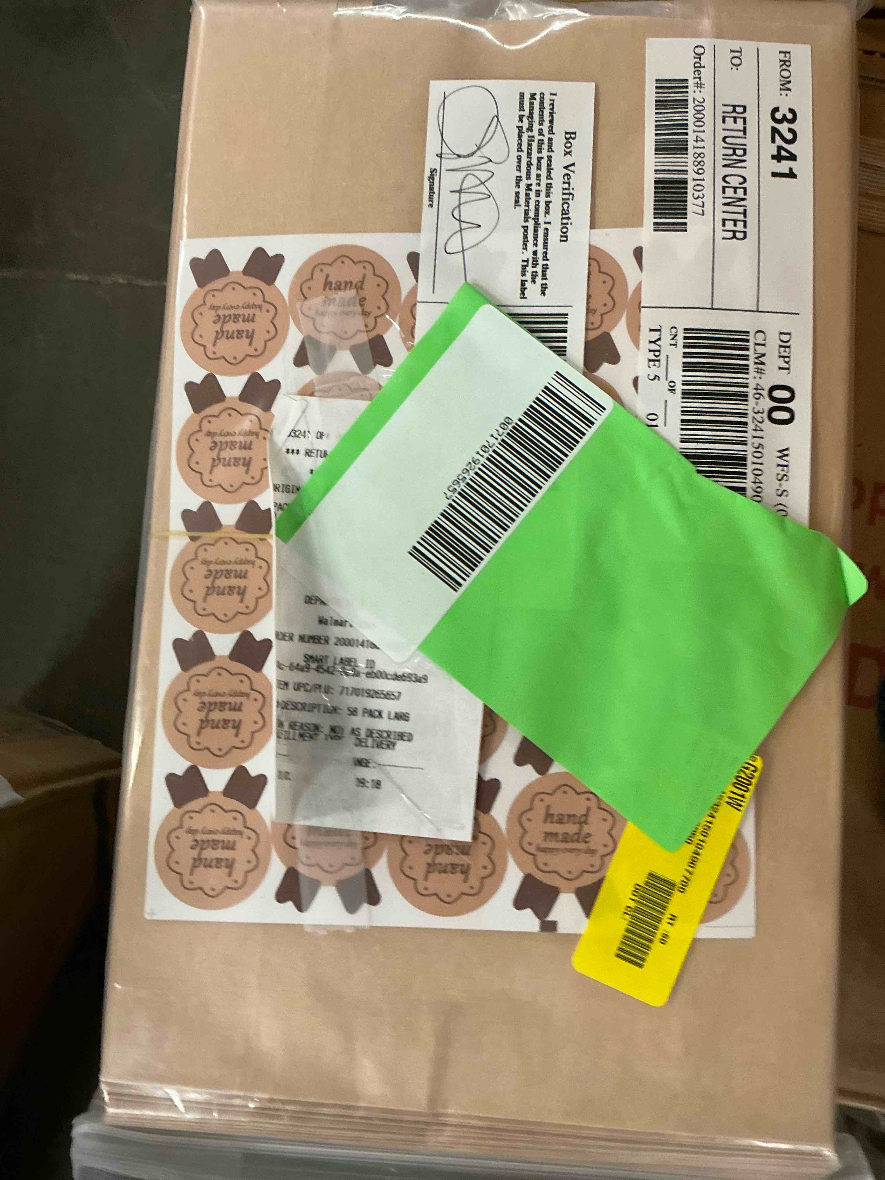 Condition photo showing New/Like New for 58 PACK Large Paper Bread Bags, Paper Bakery Bags Kraft Paper Bread Loaf Bags with Transparent Window Including Label Seal Sticker for Homemade Bread & Baked Food Packaging Storage (13.78*8.26*3.5 Inc