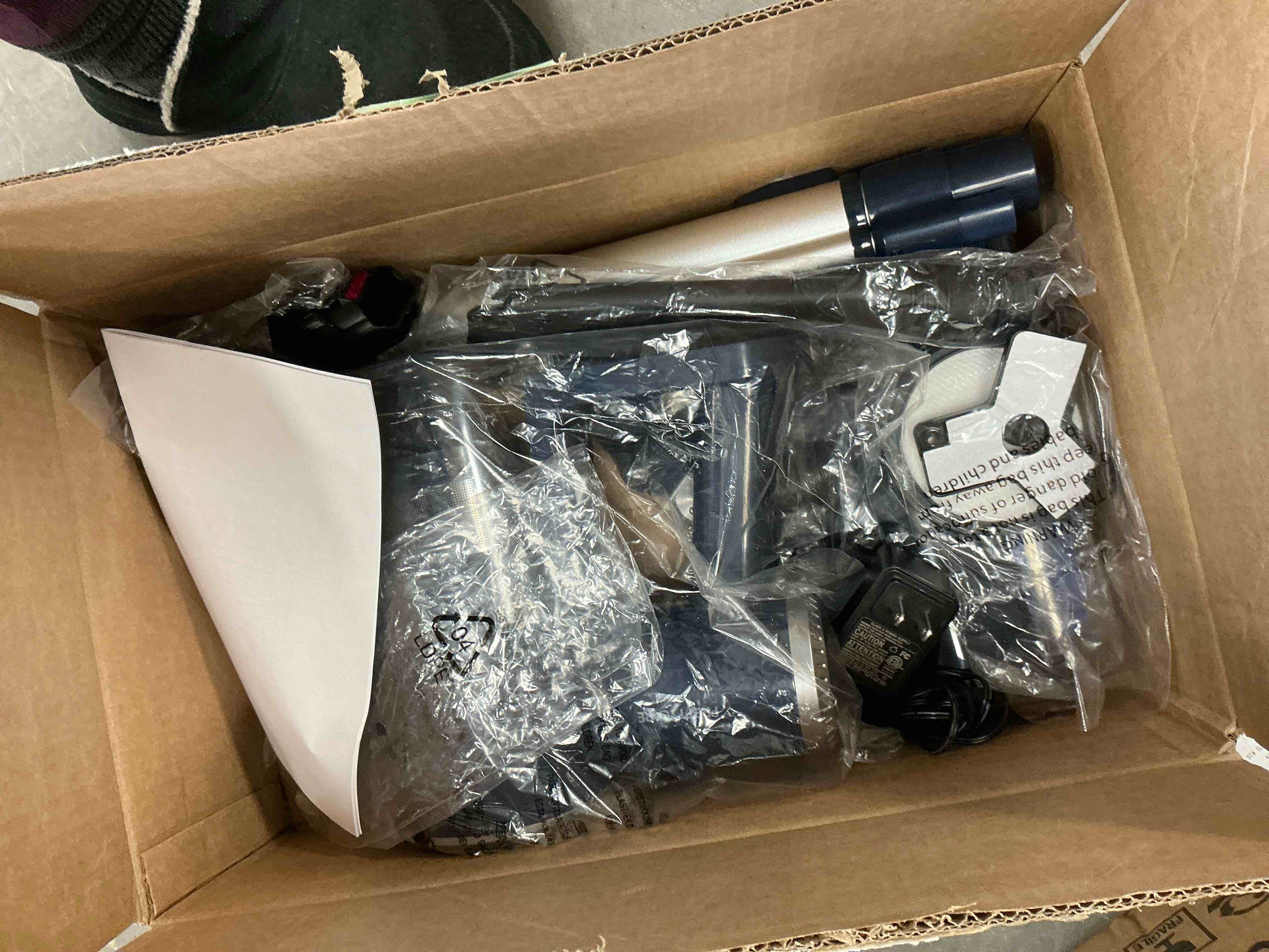 Condition photo showing Good Condition for Prettycare Cordless Stick Vacuum Cleaner, 2600mAh 6-in-1 Lightweight Upright for Carpet Hard Floor Pet Hair W200 Upgraded