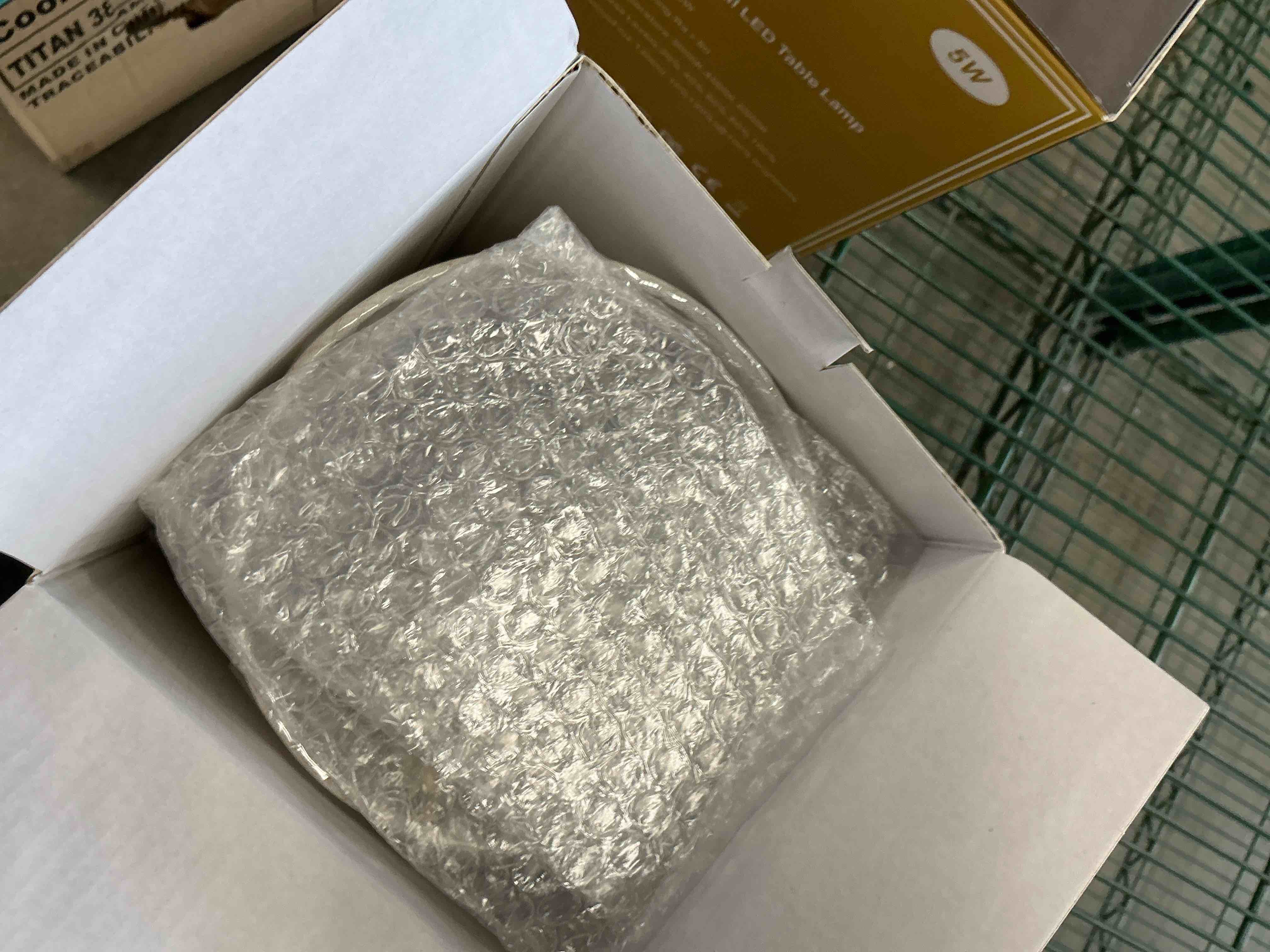 Condition photo showing New/Like New for GPED Bedside Table Lamp for Bedroom, 3 Color Temperatures Cordless Bedside Lamp, 5 Way Dimmable Touch Table Lamp with USB Port, Rechargeable Desk lamp with Fabric Shade for Living Room