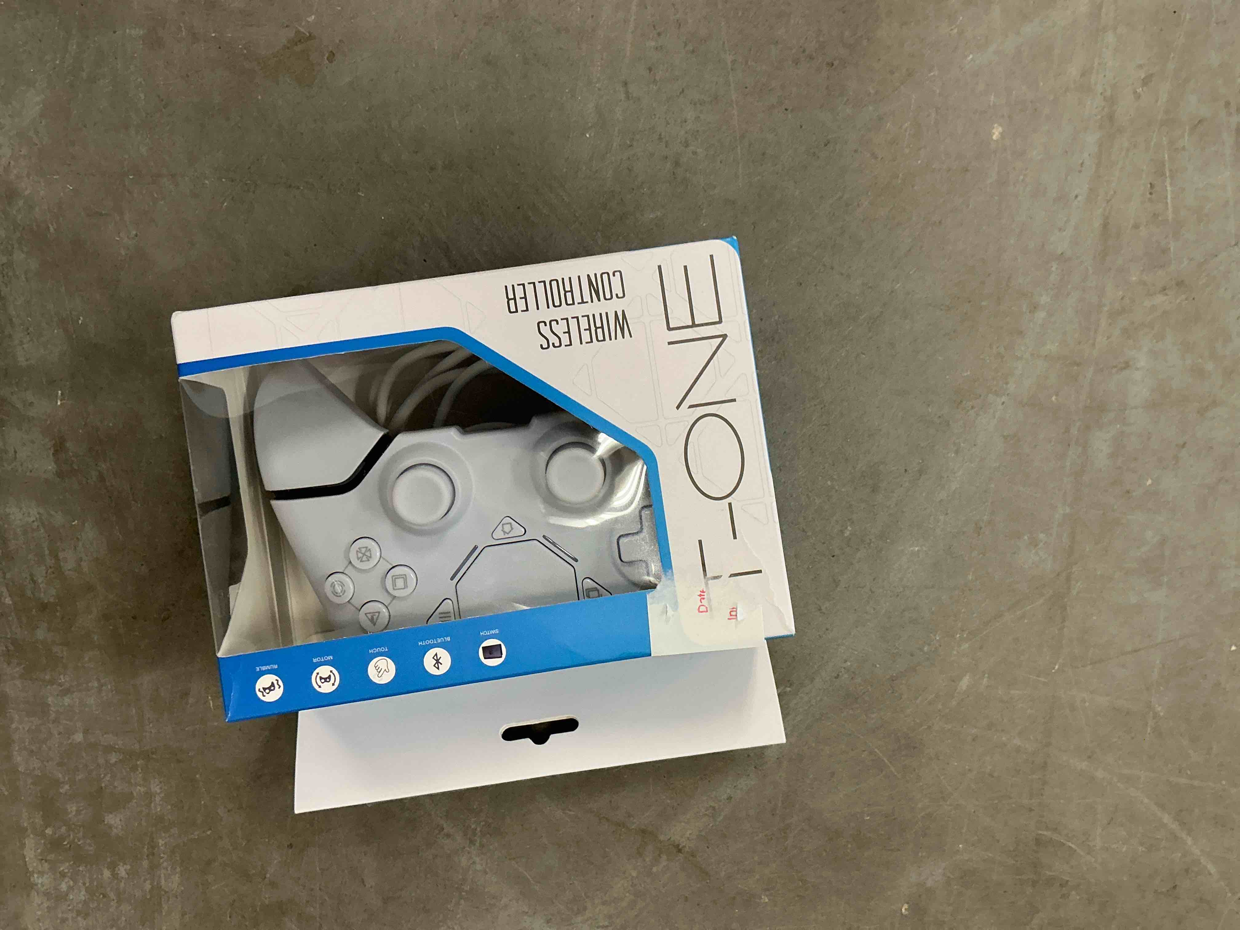 Condition photo showing New/Like New for UHM Wireless Controller for P4/Pro/Slim/PC Bluetooth Gamepad Remote Joystick with LED Light/Double Shock/Touchpad/Stereo Headphone Jack/Six-axis Motion/Programmable/Turbo Technology White