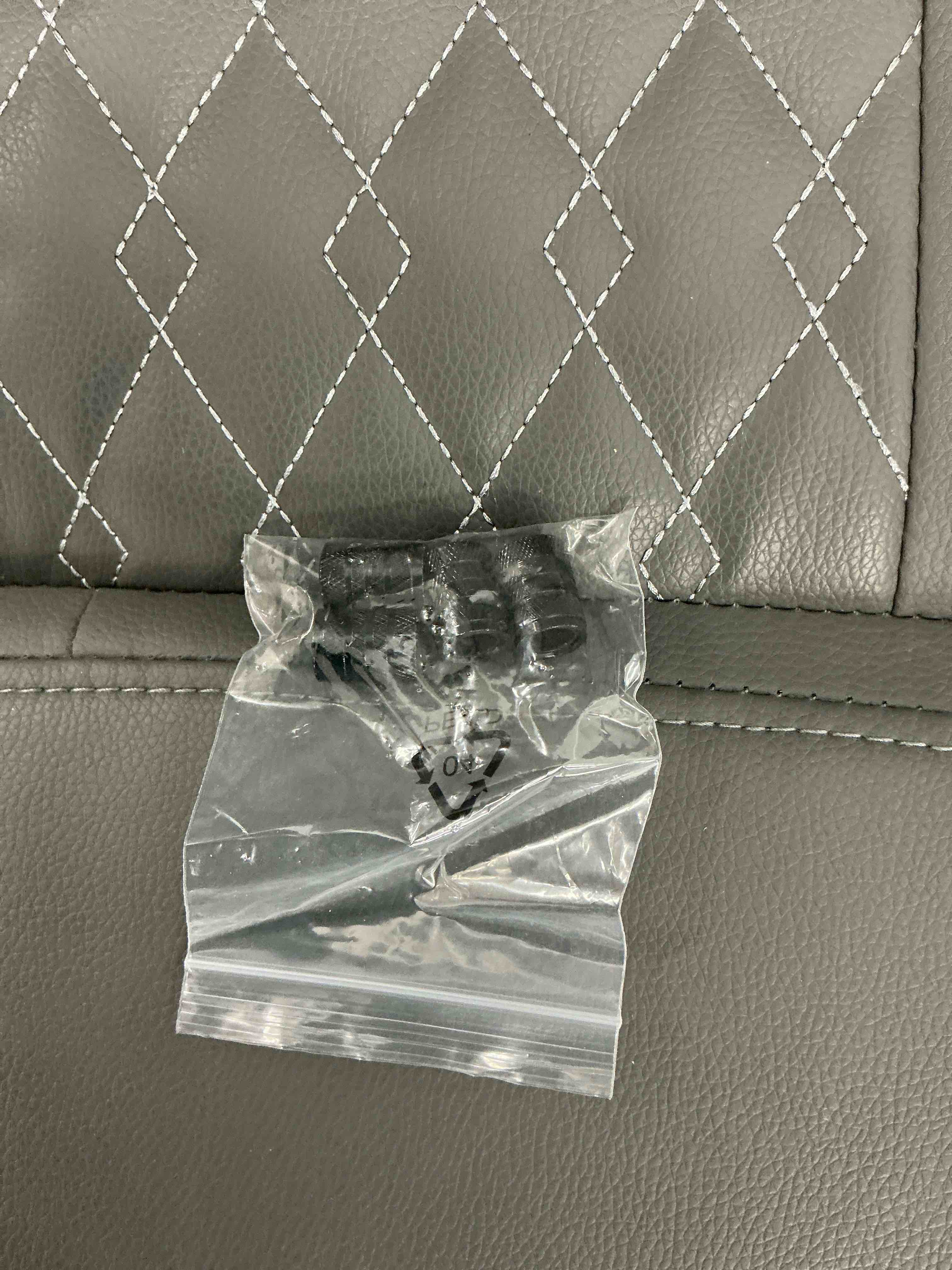 Condition photo showing New/Like New for 4-Piece Black Anodized Aluminum-Plastic Composite Tire Valve Stem Caps with Integrated Plastic Sleeve,Corrosion-Resistant and Universal Fit,Suitable for Cars, Trucks, and Motorcycles(Black)