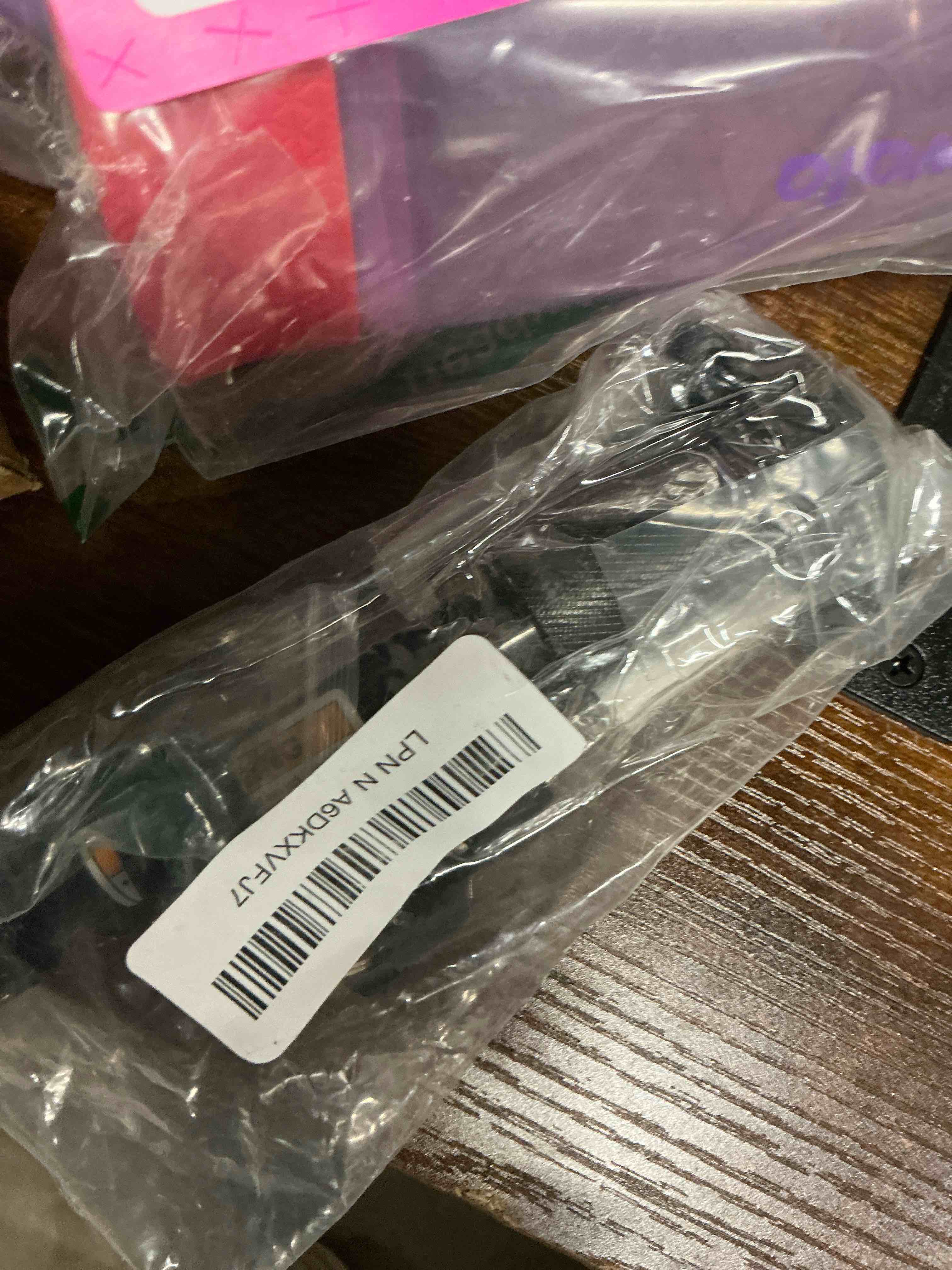 Condition photo showing Good Condition for METOWARE Heavy Duty Trailer Hitch Pin Lock, 1/2" Diameter Lock Pin with 5/8" Adaptor and 8 Anti-Rattle Rubber O-Rings, Fits 2" Receiver Tubes and Class I-V Receivers (1 Pack)