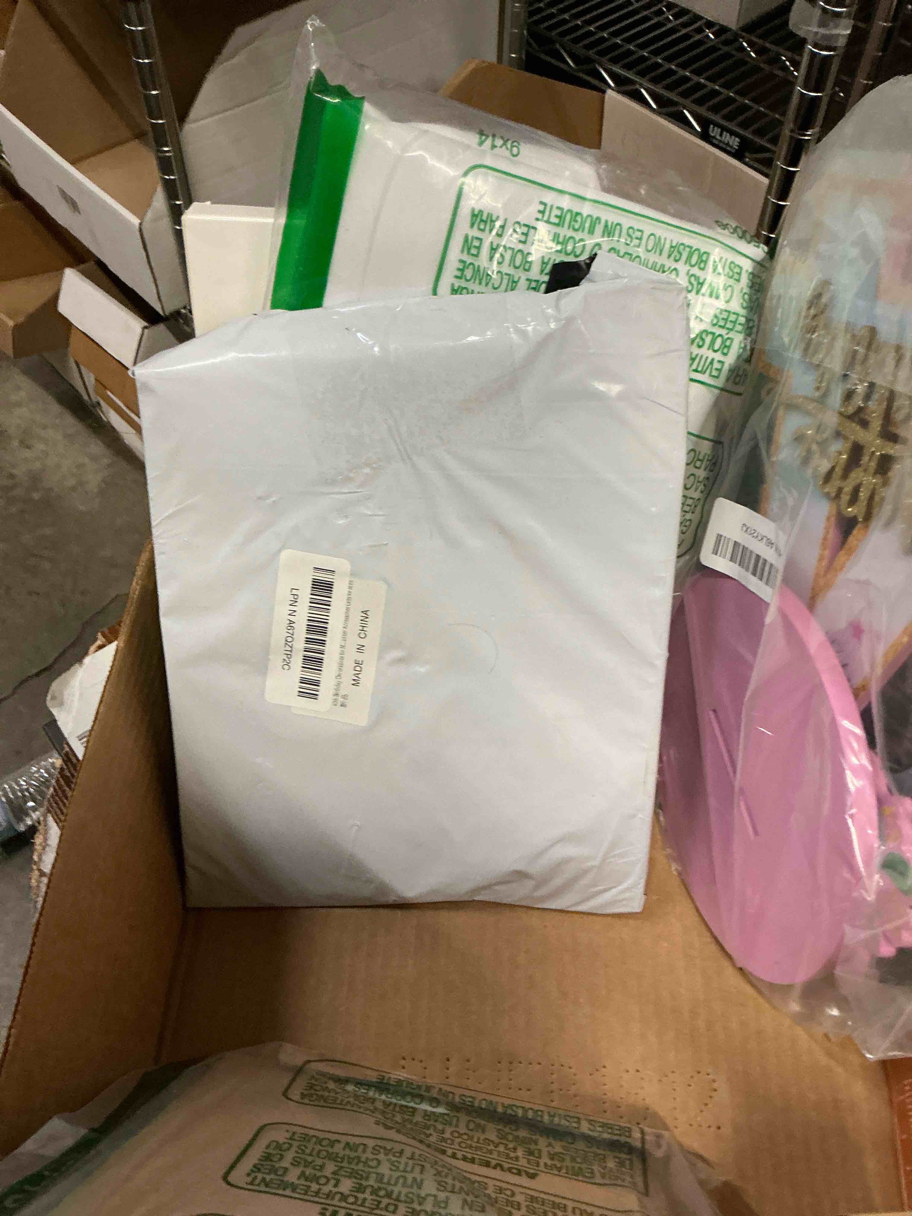 Condition photo showing Good Condition for 40th Birthday Decorations for Men, Golf Themed Happy 40th Birthday Party Decorations Balloons Numbers Banner Accessories Gifts for Men