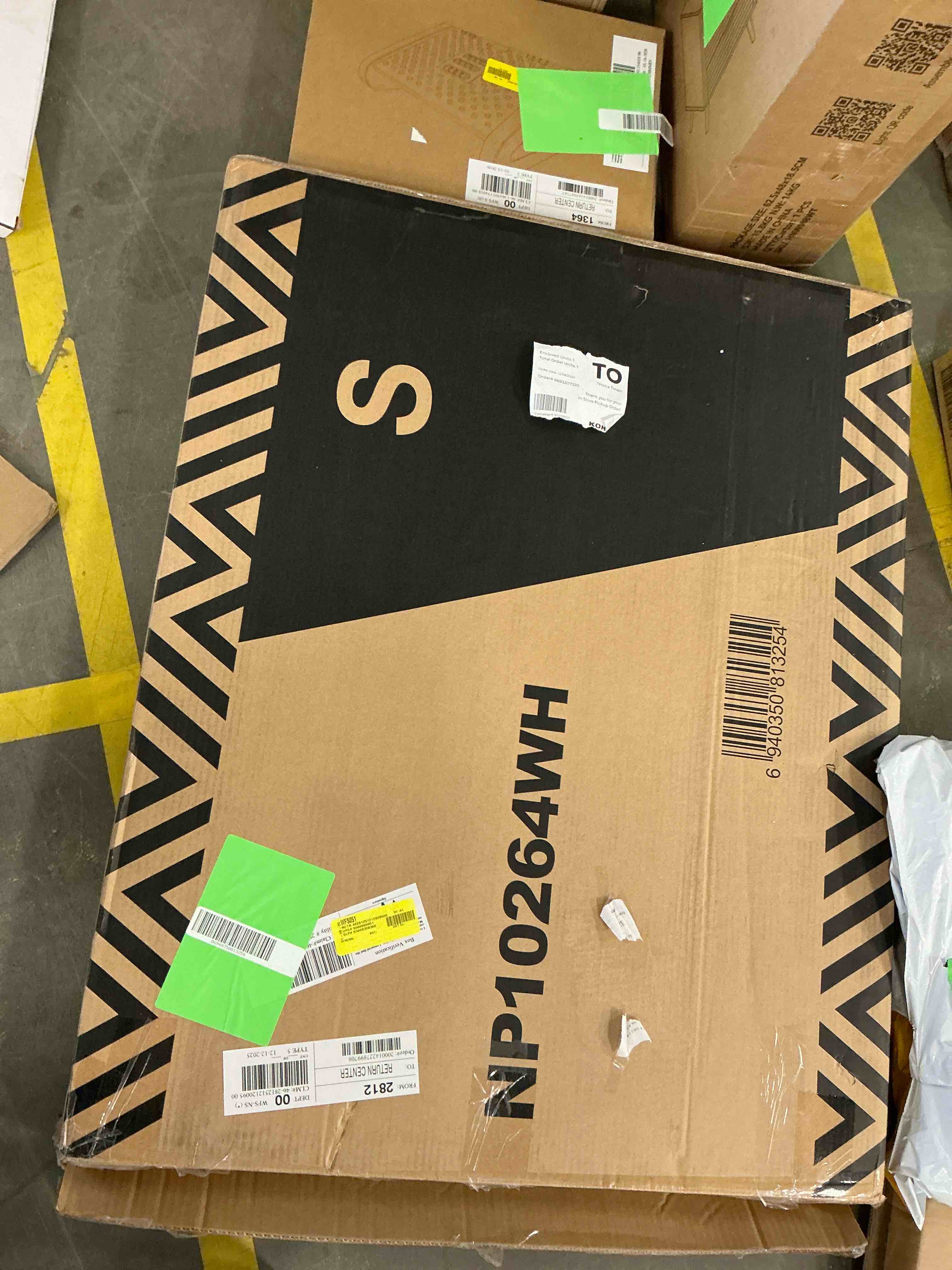 Condition photo showing New/Like New for 6' Folding Table Portable Plastic Indoor Outdoor Picnic Party Dining Camp Tables