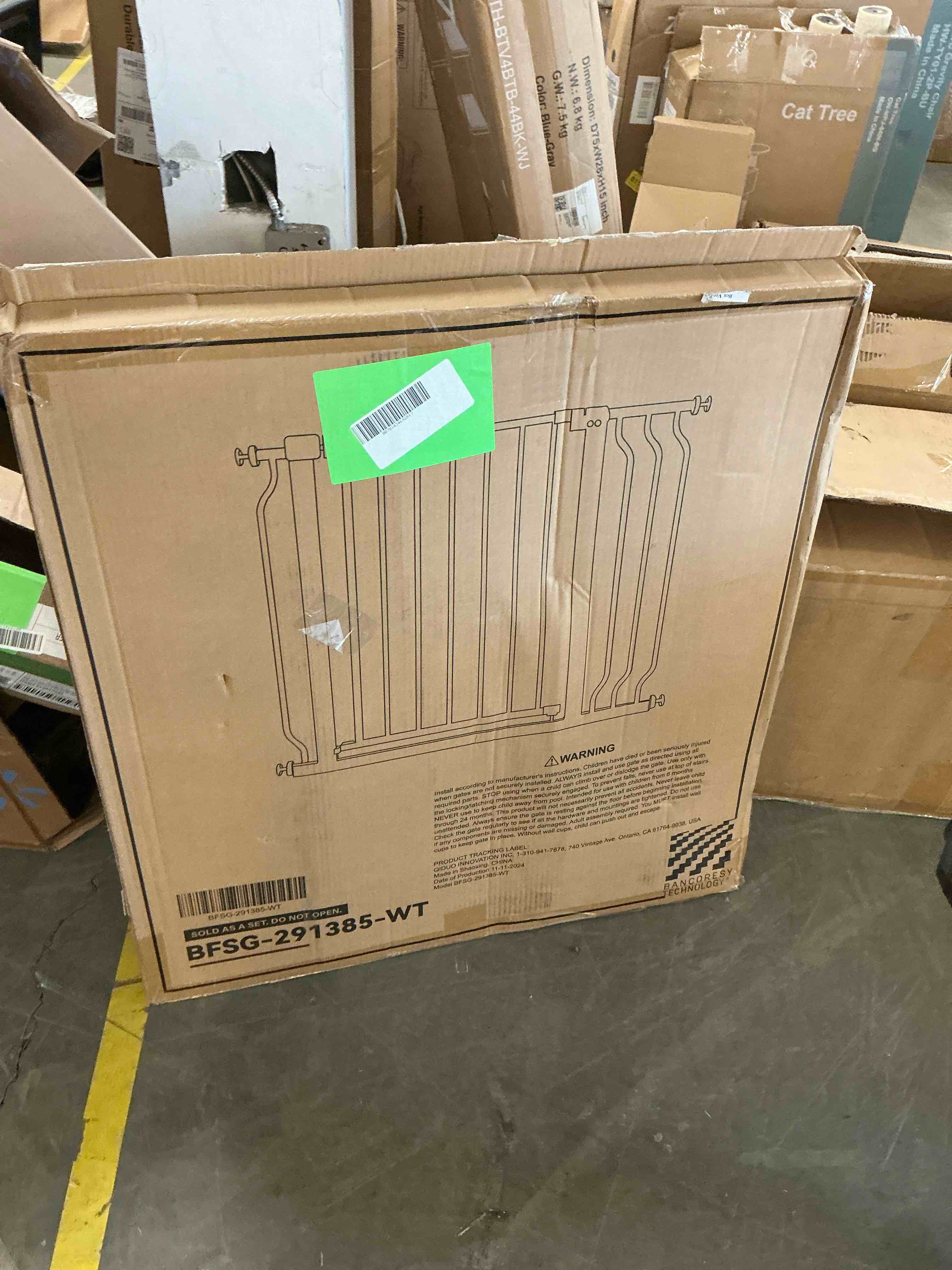 Condition photo showing New/Like New for BalanceFrom Walk Thru Safety Gate for Baby and Pets, Doorways, Stairways, Hallways, Fits 29.1-38.5 Inch Openings, 36 Inch Height, Graphite