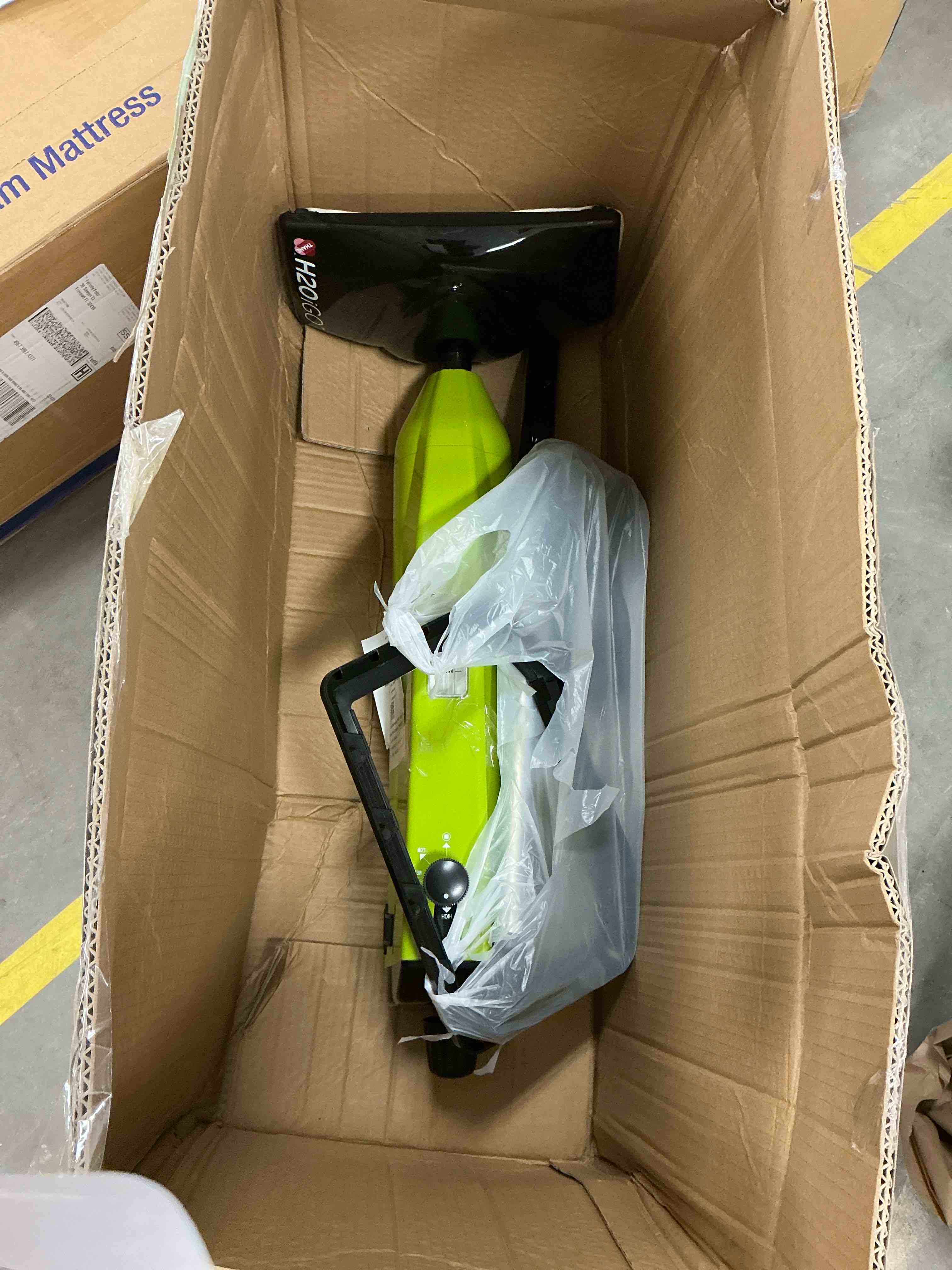 Condition photo showing Good Condition for H2O iGO Cordless Steam Mop and Floor Cleaner with Descaler