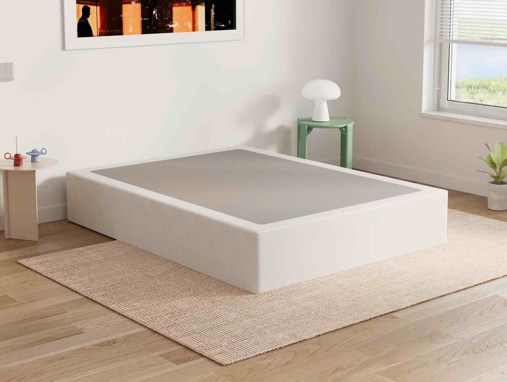 ULIESC 9 inch King Metal Box Spring, Sturdy Mattress Foundation, Fabric Cover Included, Easy Assembly