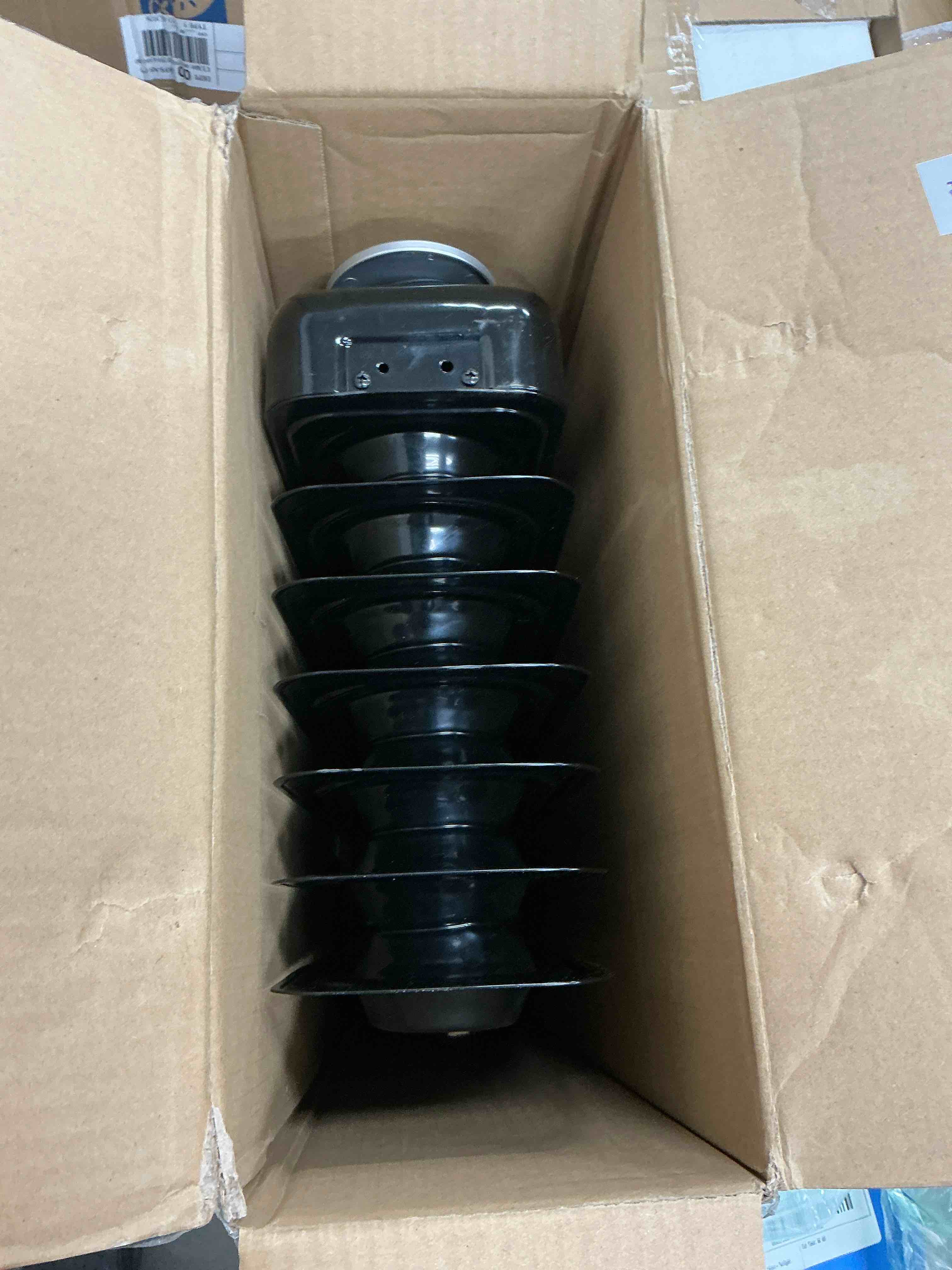 Condition photo showing Good Condition for edx Basic Electric Oil Filled Radiator, 1500W Space Heater with Adjustable Thermostat, Black, 22.83 x 11.81 x 4.92 in