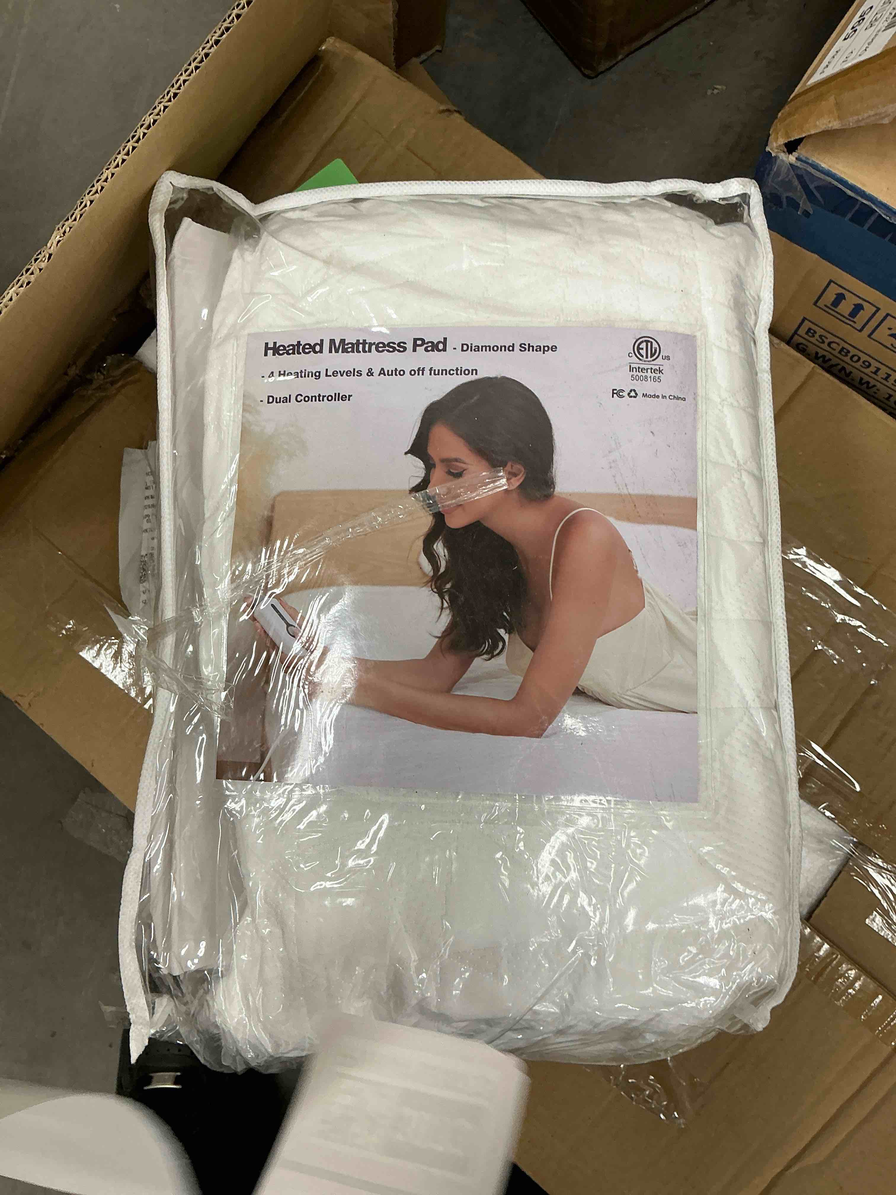 Condition photo showing Good Condition for SUNNY HEAT Heated Electric Mattress Pad, Queen Size, Dual Control, 4 Temperature Settings, 10H Auto-off, White