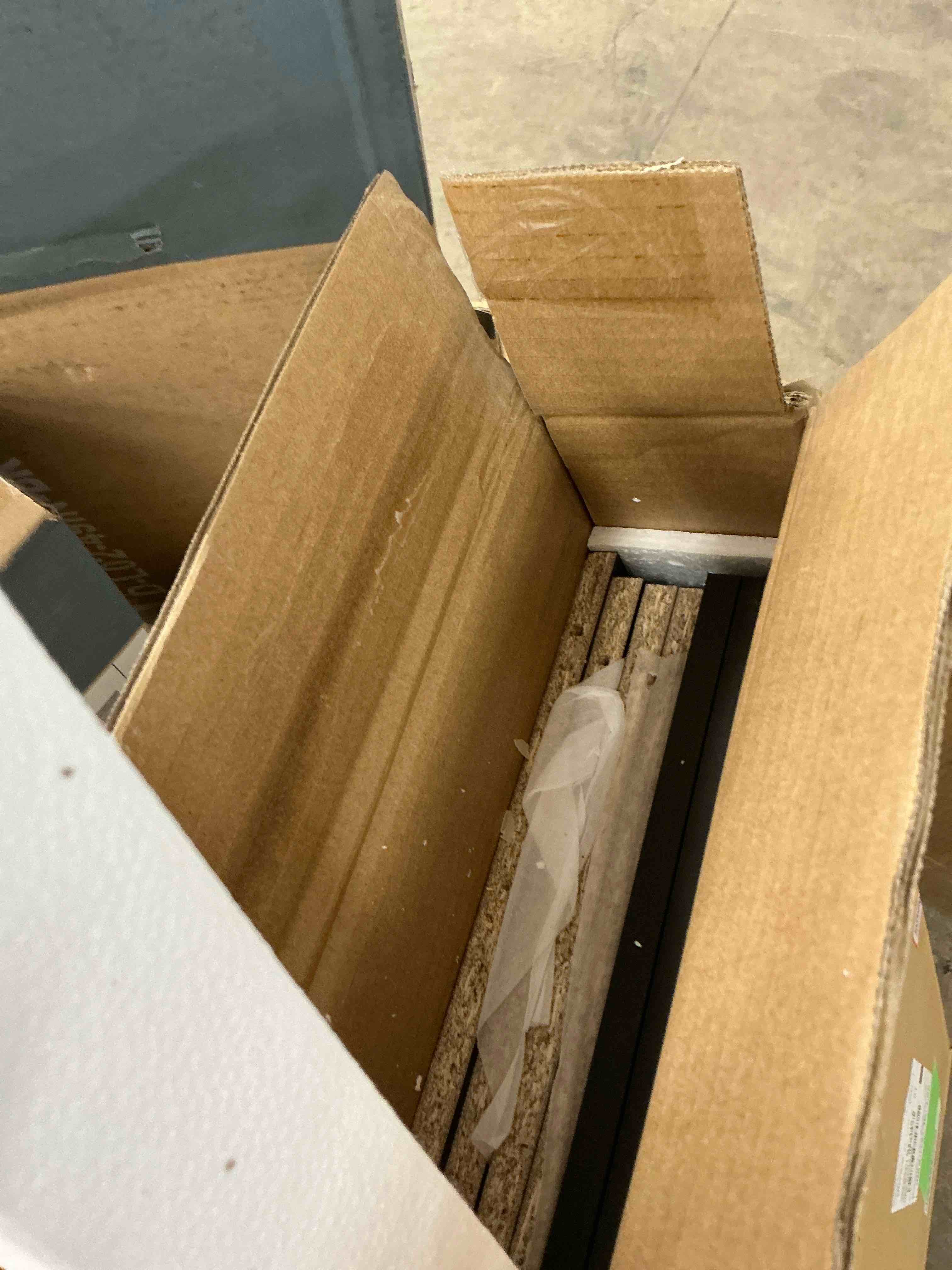 Condition photo showing New/Like New for ZUNMOS 6 Cube Storage Organizer,Open Cube Storage Bookcase with 3 Removable Back Panels,for Living Room, Bedroom, Entrance Hall &Office, 36" L×11.6" W×24"H, Black