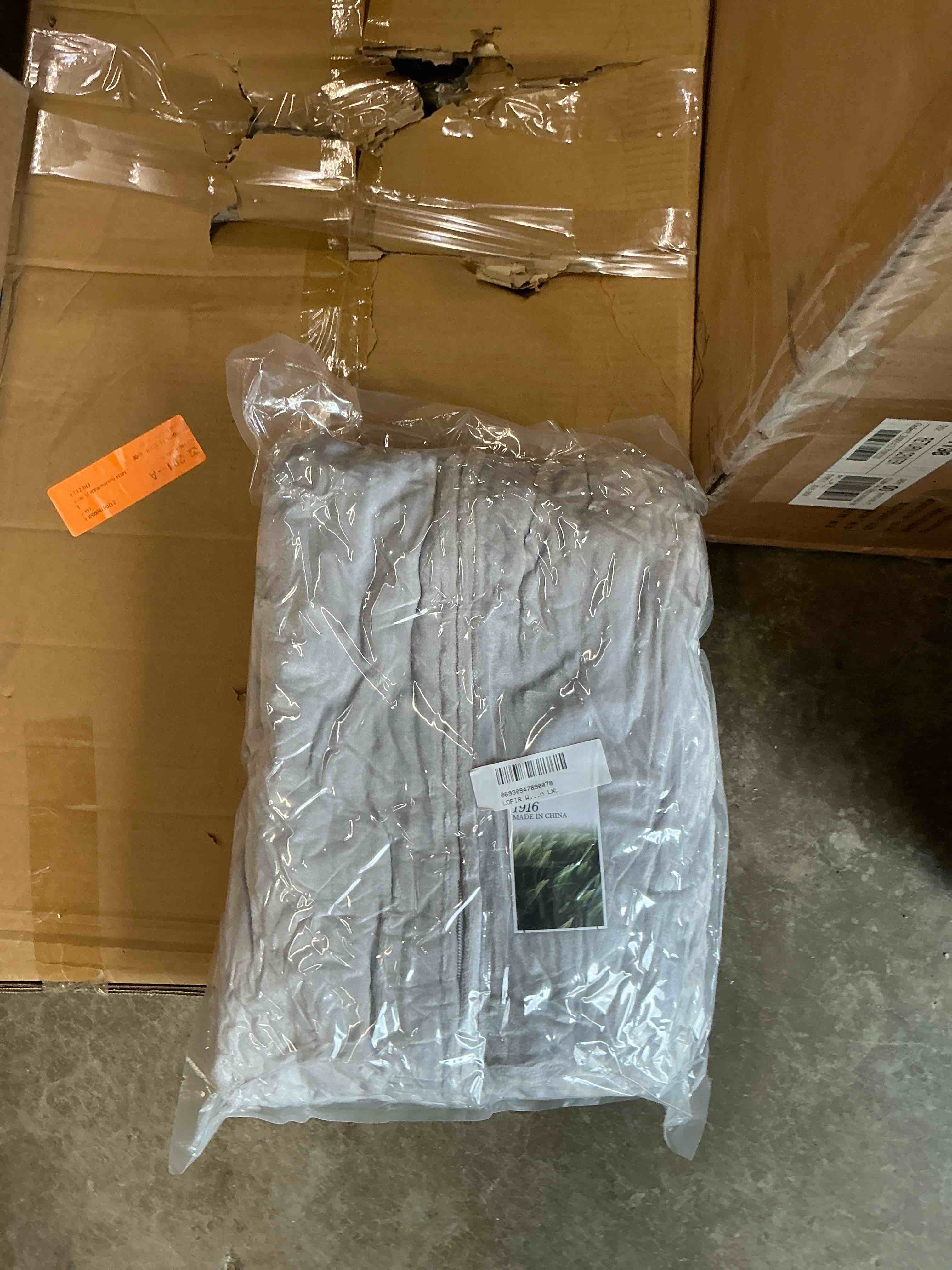 Condition photo showing New/Like New for LOFIR Womens Hooded Plush Robe, Zip up Front Soft Fleece Robes for Women (L/XL, Light Gray)