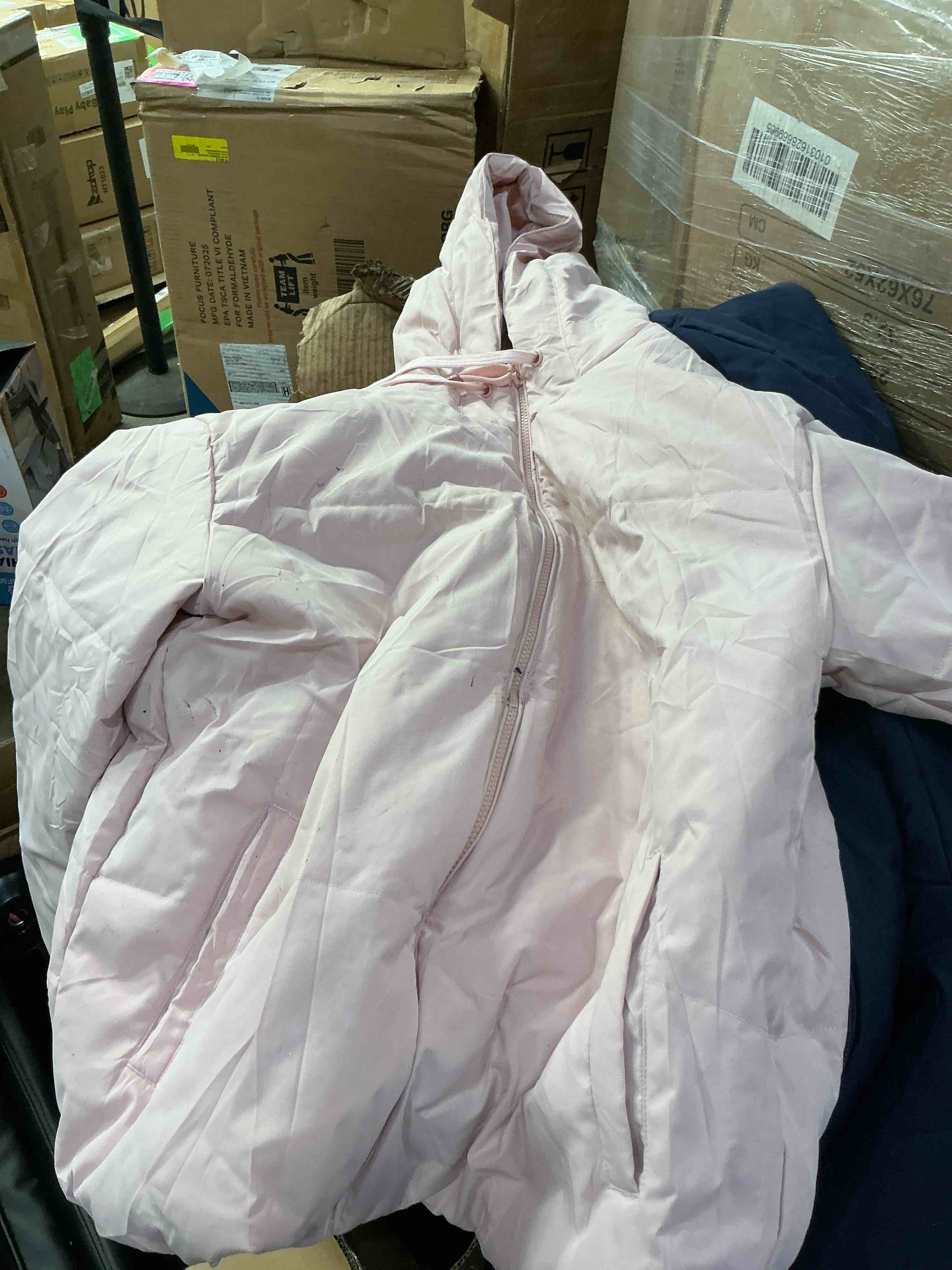 Condition photo showing Good Condition for SHEWIN Women s Hooded Puffer Jacket Winter Warm Full Zip Up Oversized Short Quilted Coat with Pockets Petite
