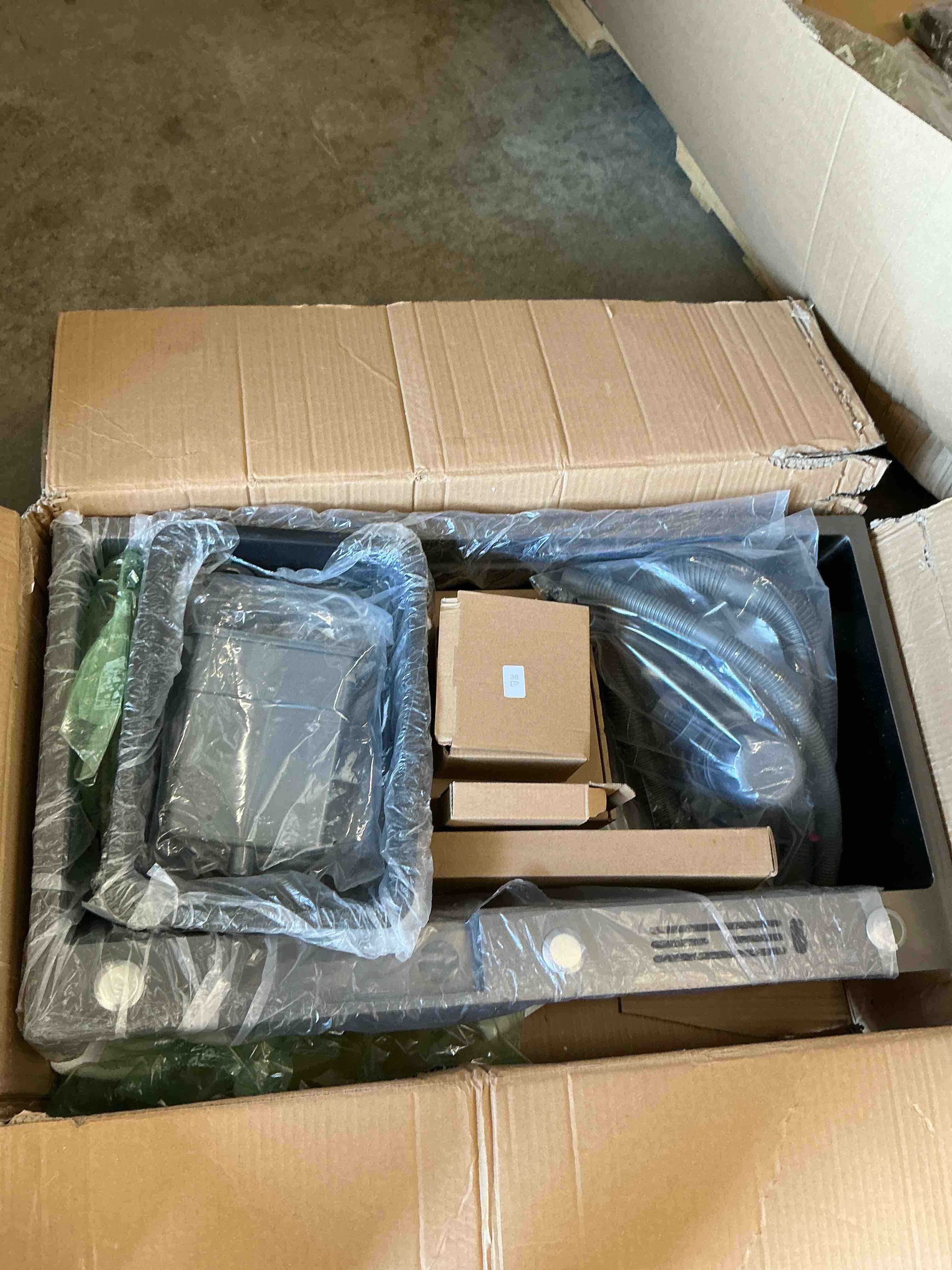 Condition photo showing New/Like New for Waterfall Kitchen Sink, Single Bowl Drop in Kitchen Sink with Pull-Out Faucet and Multiple Accessories - 31.5×17.7×8.3 inch