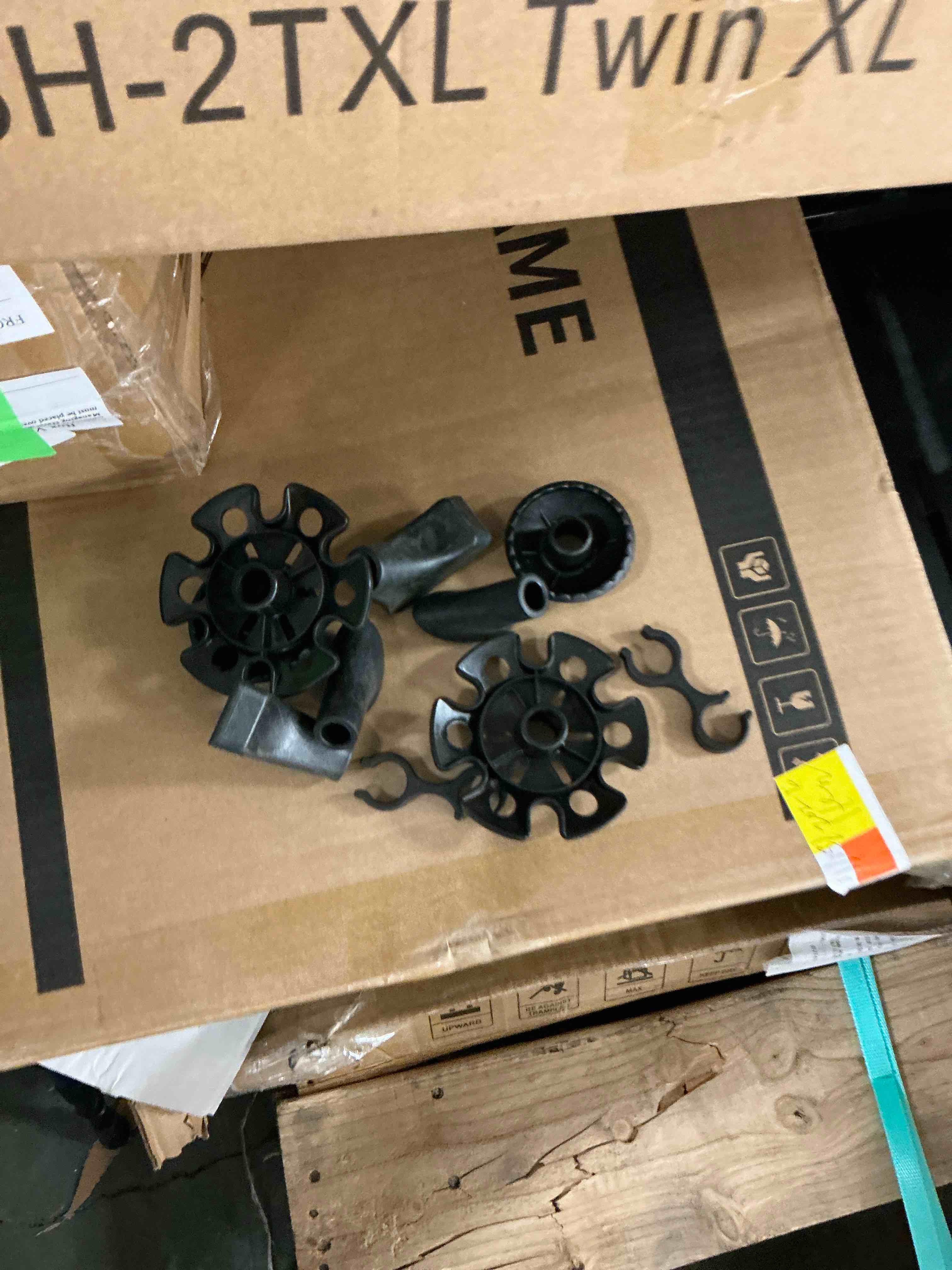 Condition photo showing Good Condition for IC ICLOVER Pair 2 Trekking Walking Hiking Sticks Poles Quick Lock Adjustable Alpenstock 25.5" to 64.9" for All Heights, Durable & Lightweight Aluminum, Blue