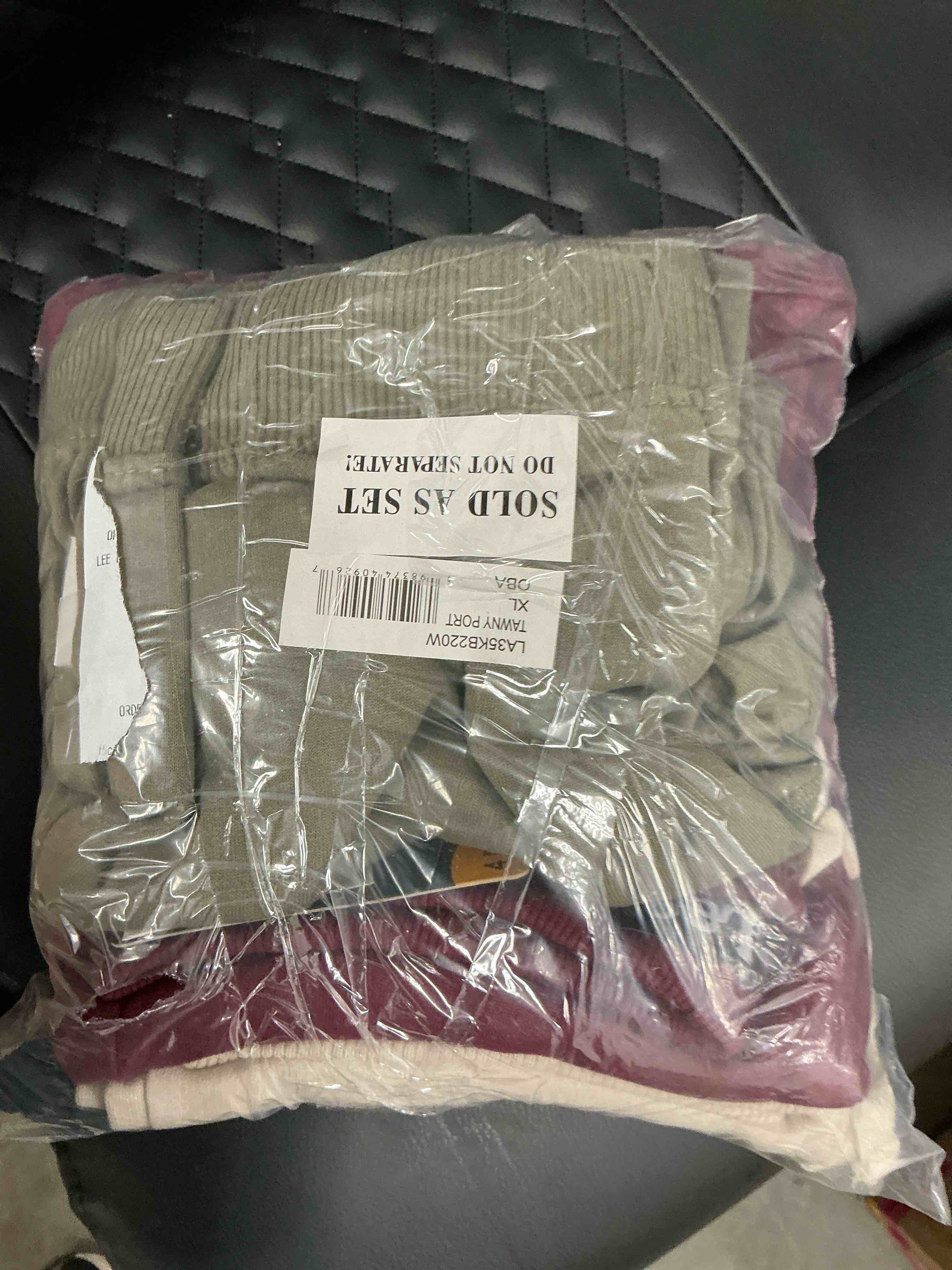 Condition photo showing New/Like New for Lee Boys' Sweatpants - 4 Pack Basic Cozy Active Fleece Jogger Pants with Pockets (4-20)
