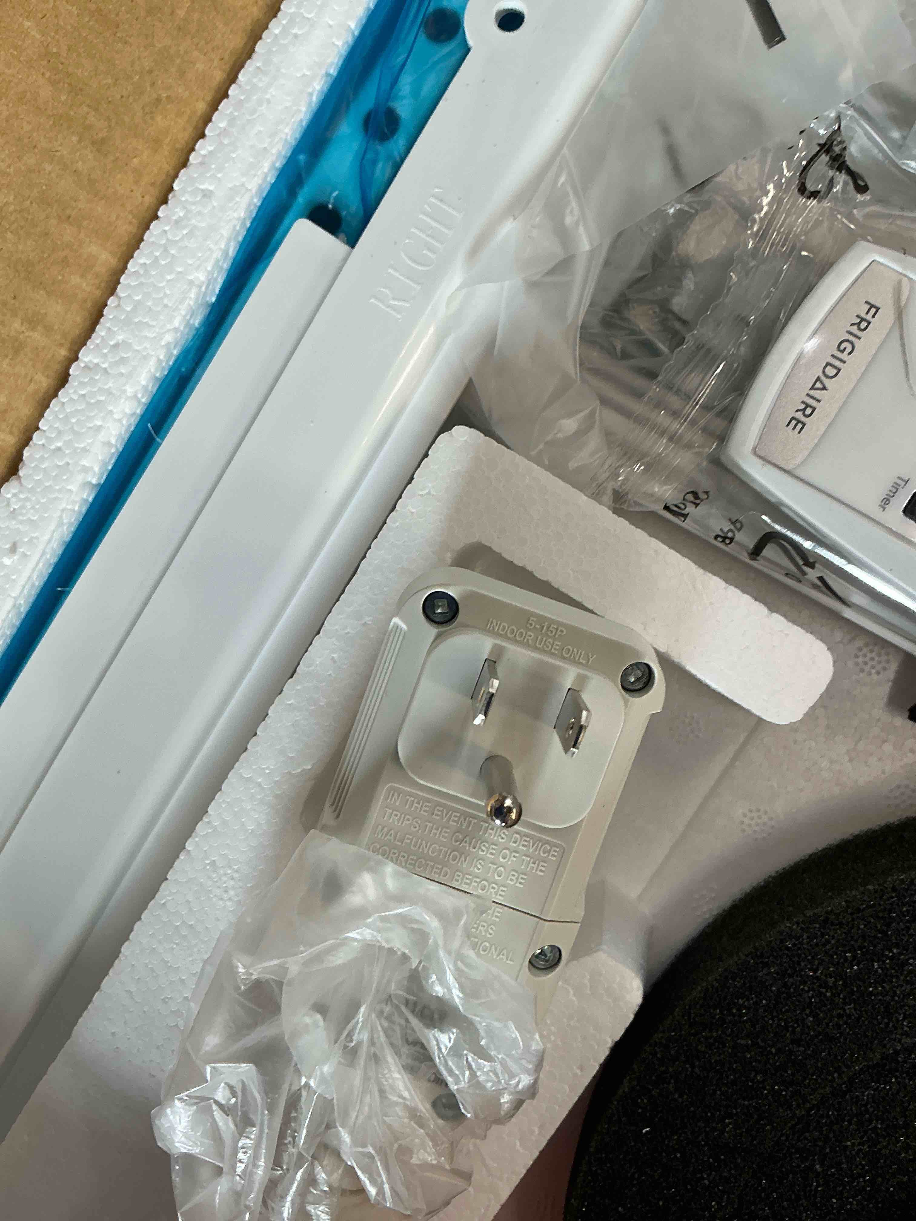 Condition photo showing New/Like New for Frigidaire 6 000 BTU Window Room Air Conditioner with Remote Control