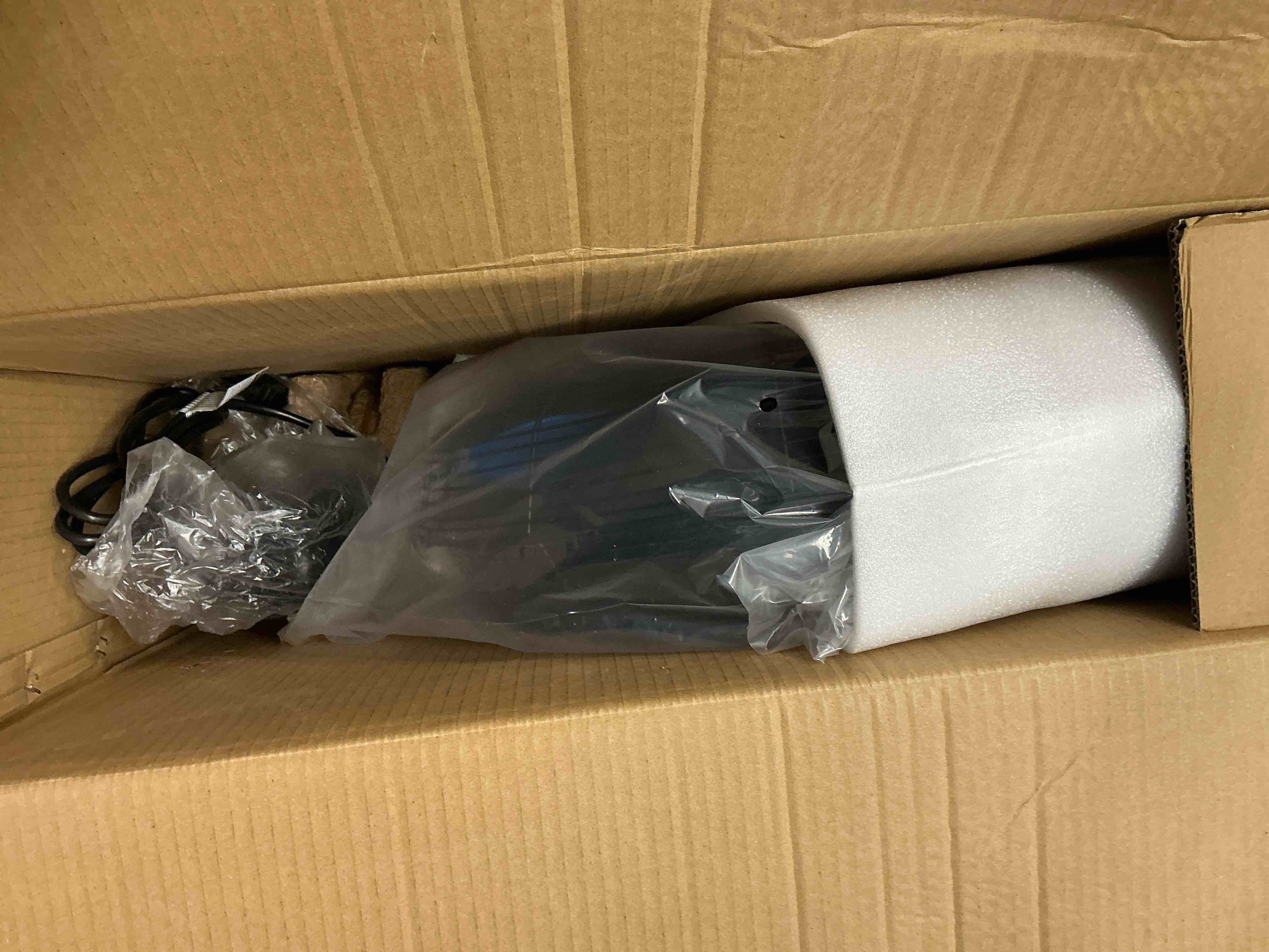 Condition photo showing New/Like New for Wall Mount Fan 7000 CFM High Velocity Industrial 22 Inch Heavy Duty Fan with 3-Speed Oscillating Commercial Use for Warehouse Garage Factory Blue