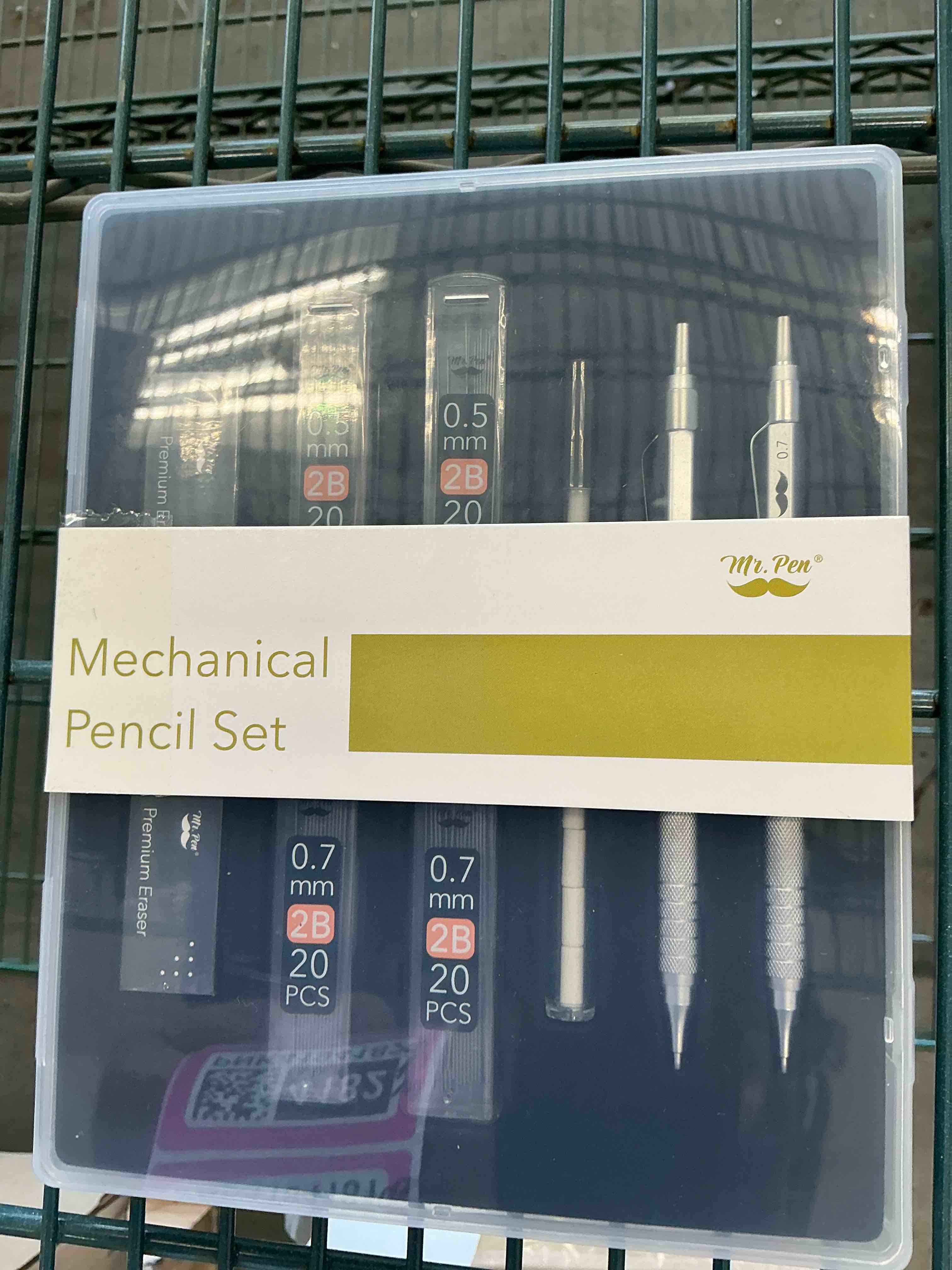 Condition photo showing New/Like New for Mr. Pen Metal Mechanical Pencil Set, 2 Sizes, 0.5 & 0.7mm, Sketching & Drafting Pencils 1 Count (Pack of 1)
