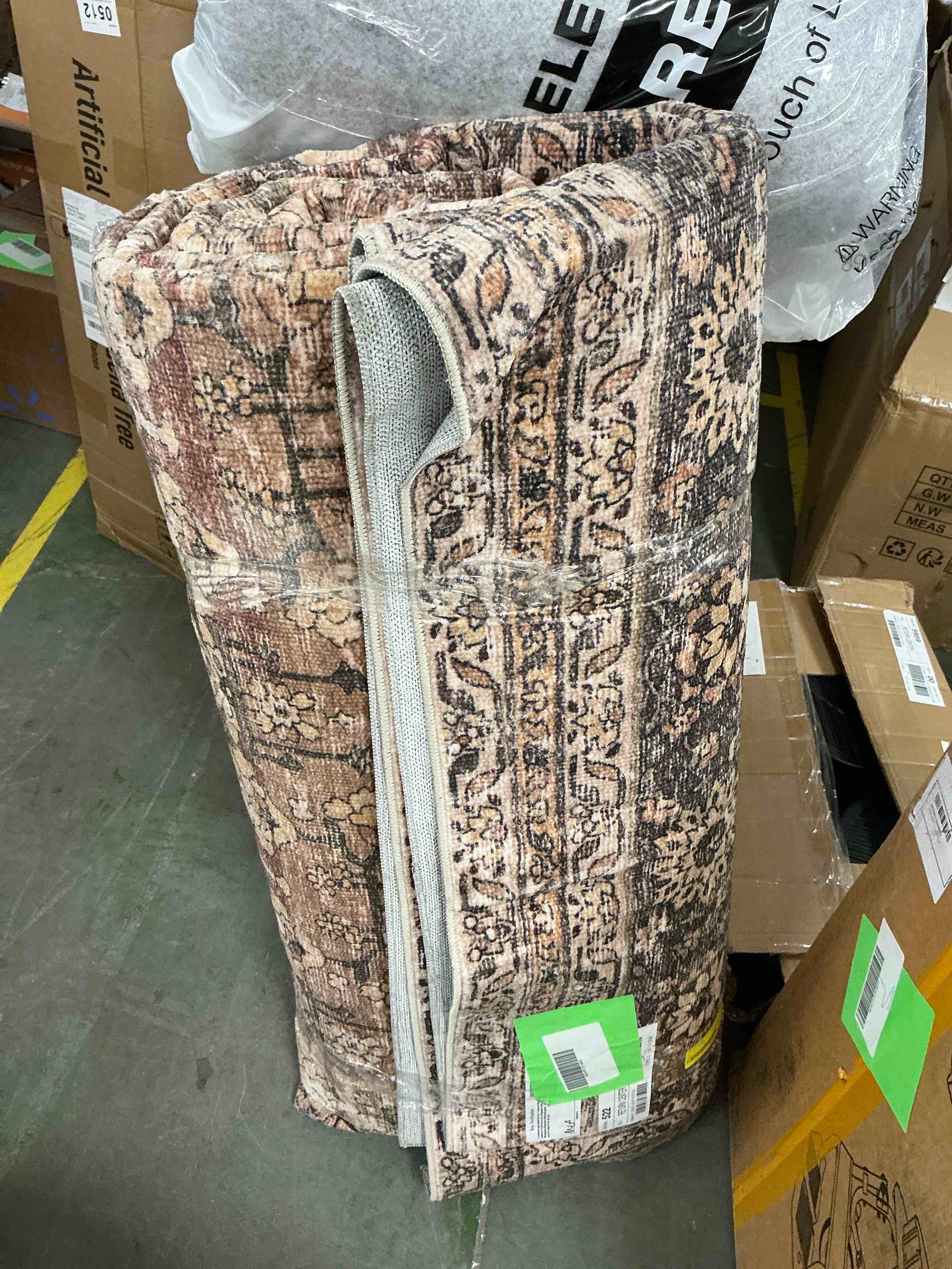Condition photo showing Good Condition for BERTHMEER 12 x15 Area Rugs for Living Room Bedroom Dining Room Office Farmhouse Large Rugs Oriental Traditional Vintage Non Slip Washable Throw Rugs Carpets Green