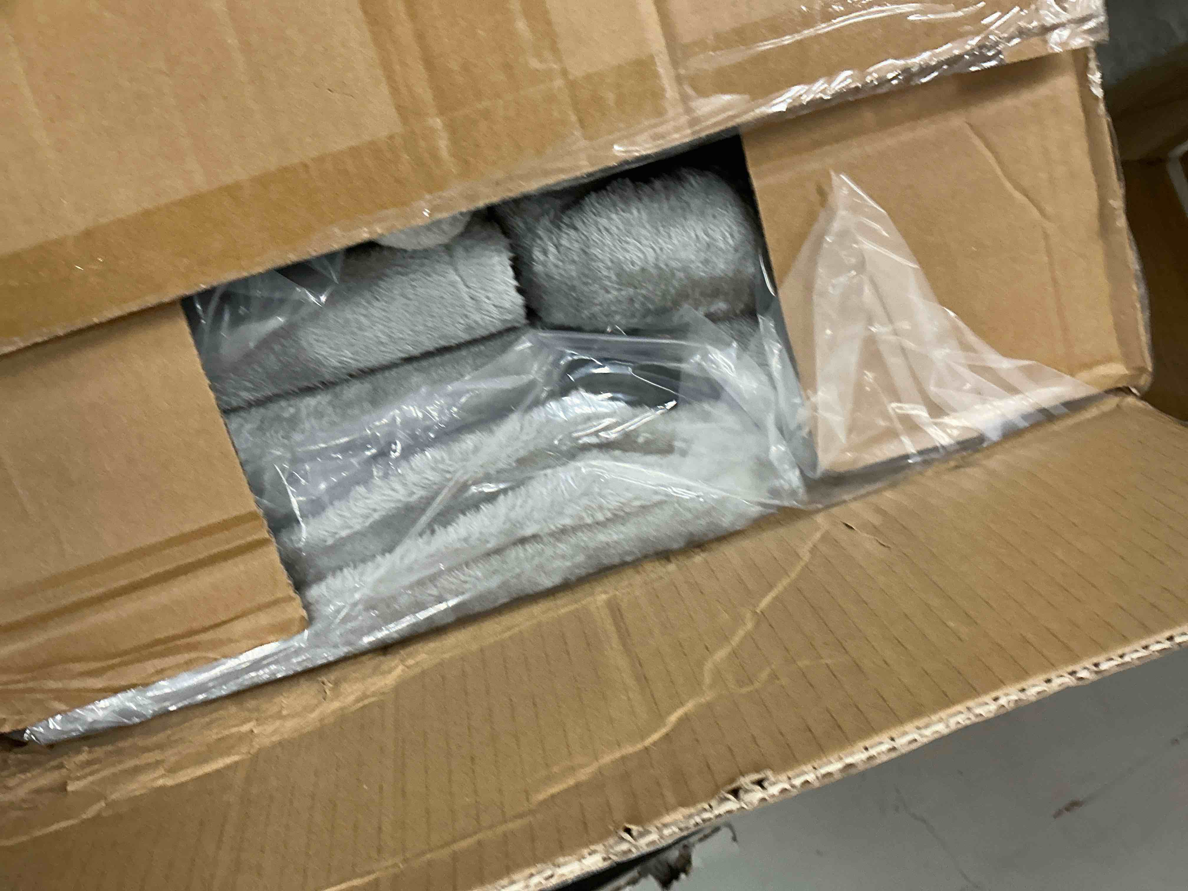 Condition photo showing New/Like New for PAWZ Road 64" Cat Tree Large Cat Tower Multi-Level Cat Scratching Post Tower, Gray