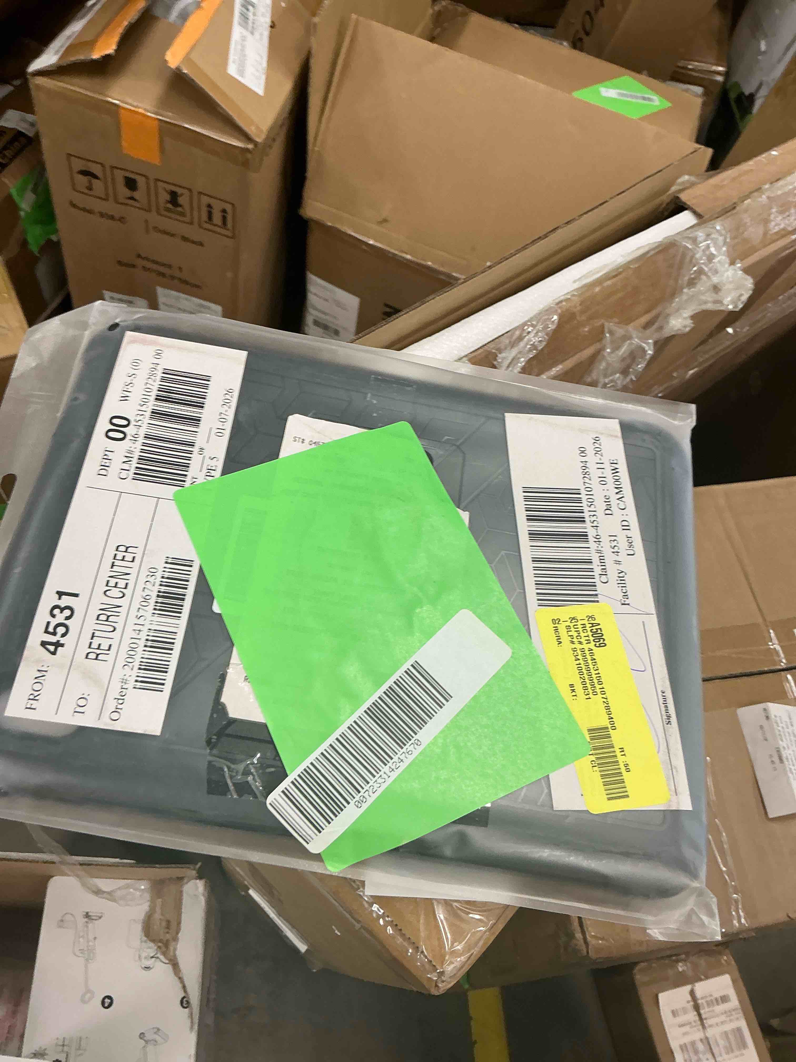 Condition photo showing New/Like New for MoKo Case for iPad (A16) 11th/10th Generation Case 2025/2022, Full Body Protective Cover, Built-in Screen Protector and Kickstand for iPad 11/10.9 Inch,Black