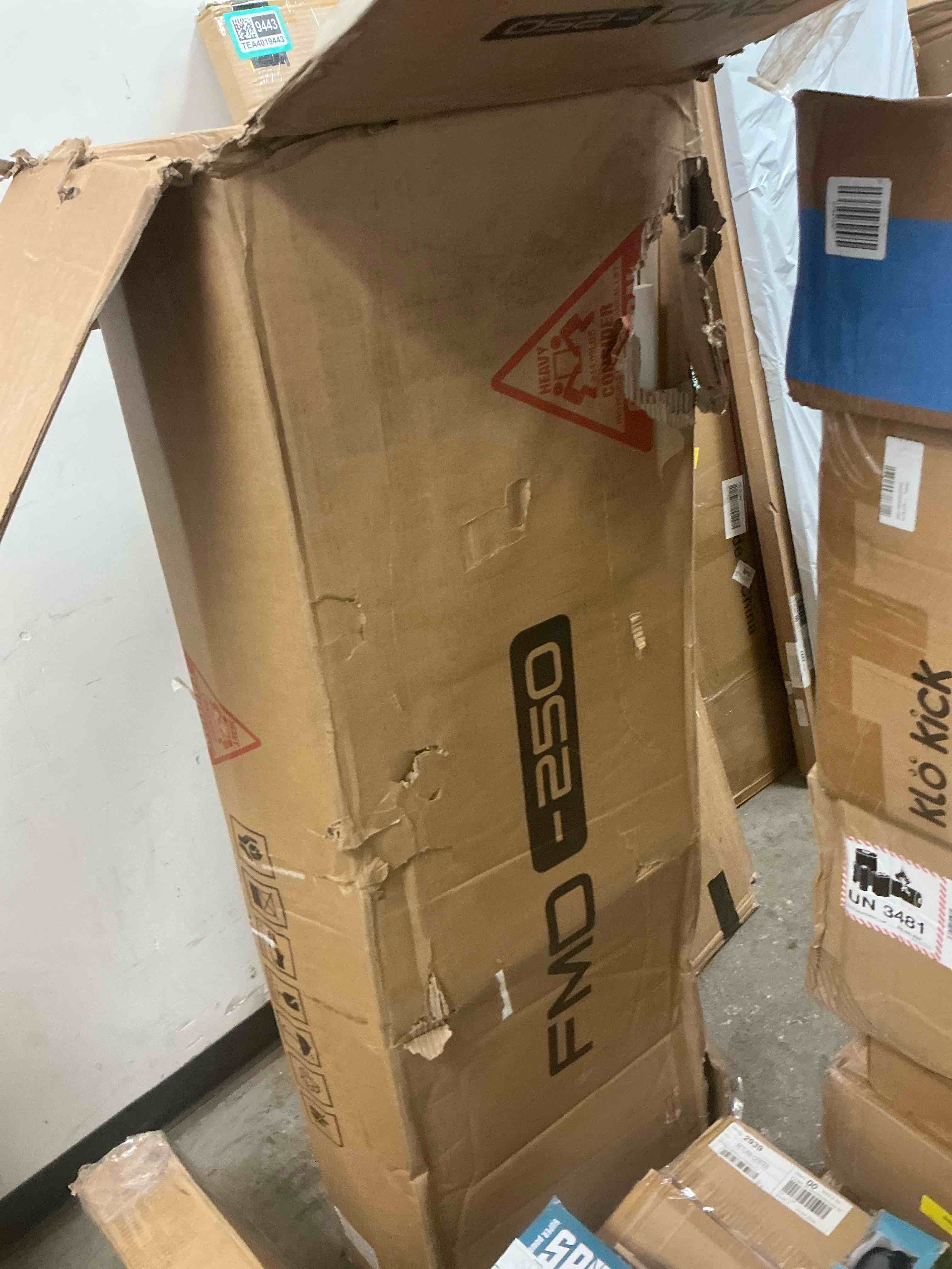 Condition photo showing Good Condition for Hiphuta Large 4 Tier Kids Bookcase, Wood Toy Organizer of 6 Boxes & 4 Removable Drawers, Bookshelf for Kids Room Classroom, White