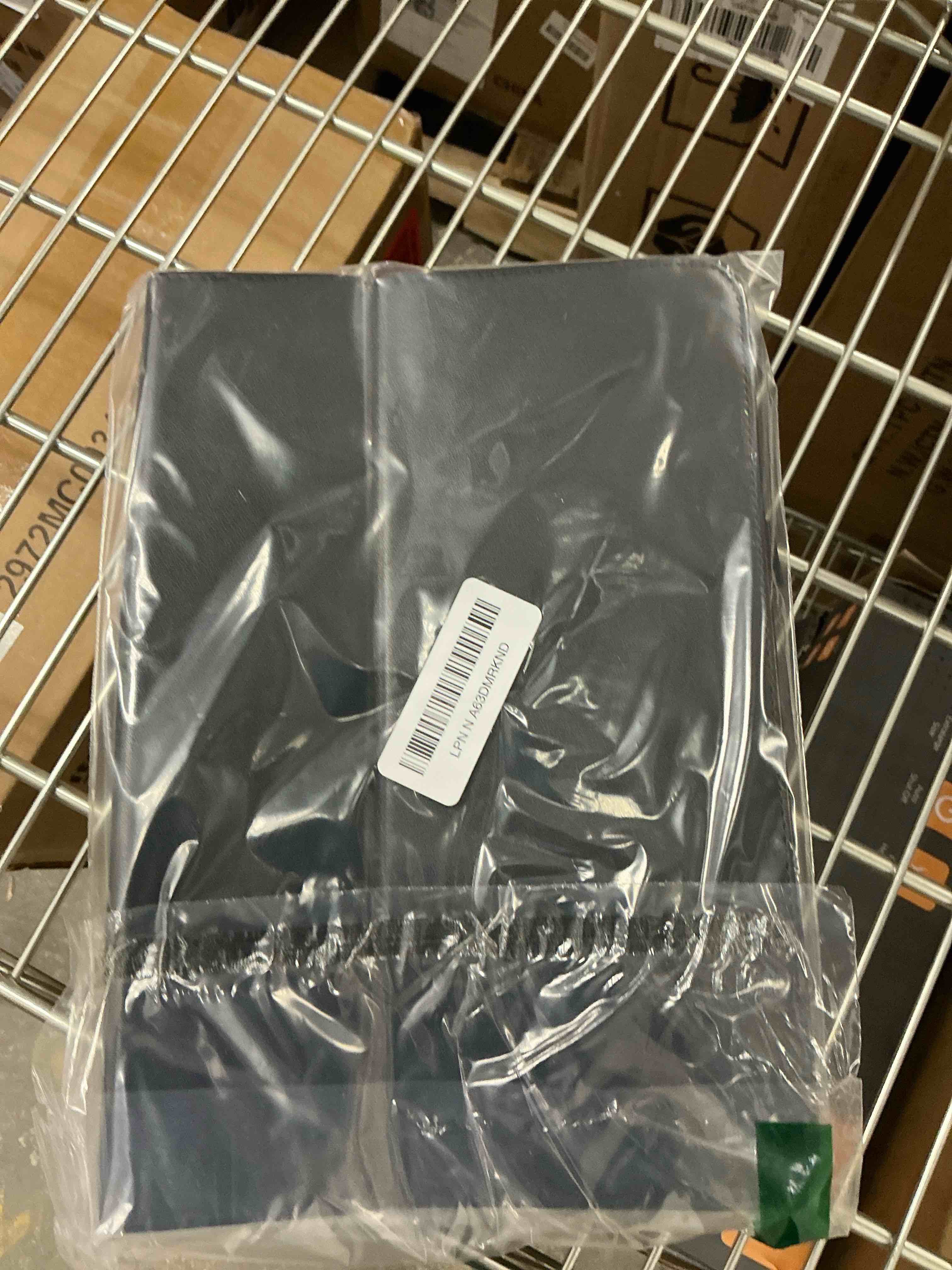 Condition photo showing Good Condition for Universal 10 Inch Tablet Case, Universal 10.1 Inch Tablet Case, Viclowlpfe Protective Folio Stand Android Case for 9.6-11 Inch Tablet with Hand Strap and Cards Slots, Black