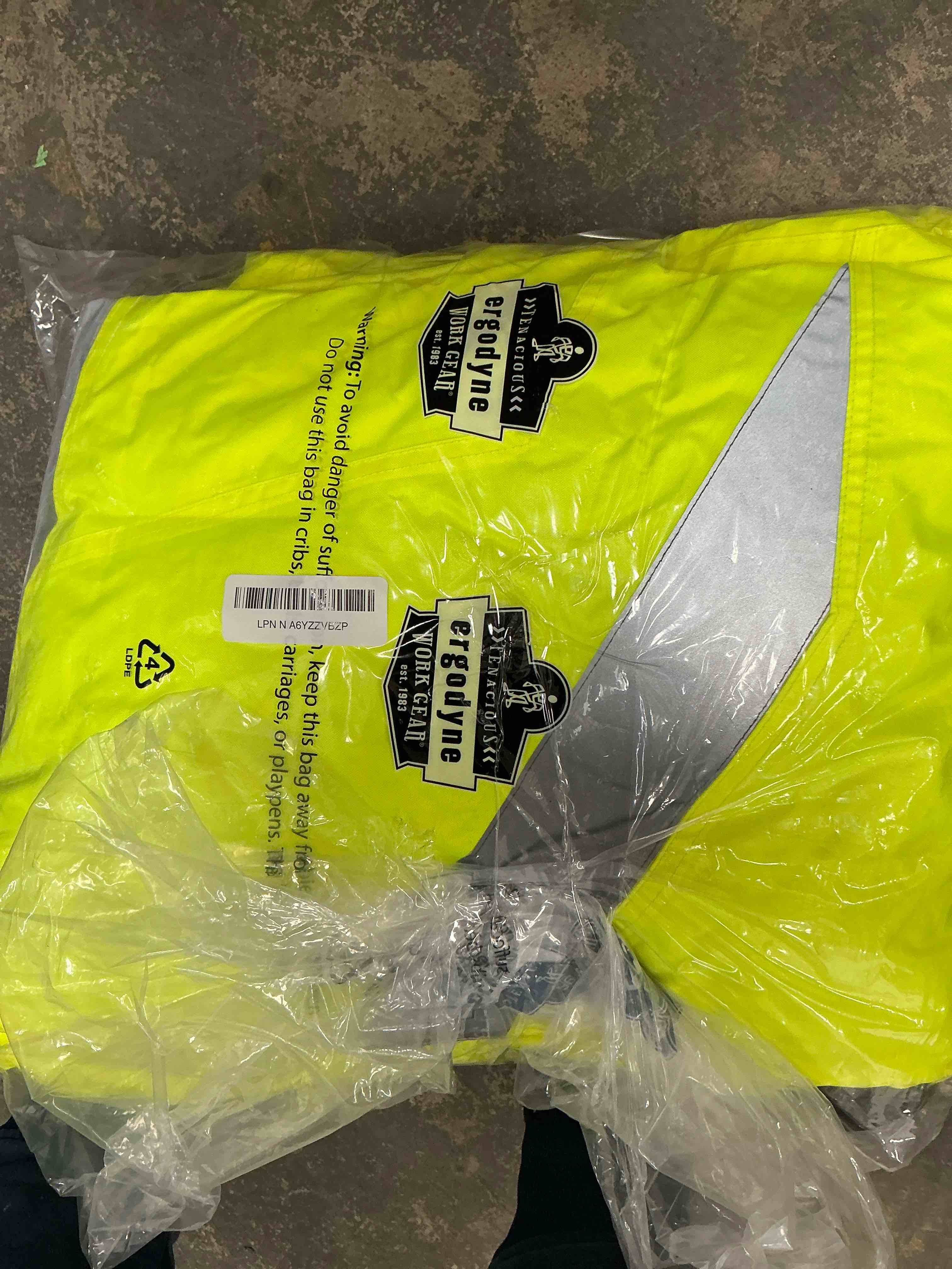Condition photo showing Good Condition for sesafety Reflective Jacket for Men, High Visibility Jackets, Safety Jackets for Men, Hi Vis Construction Bomber Jackets Waterproof with Pockets and Zipper, Black Bottom, Class 3 Large Yellow