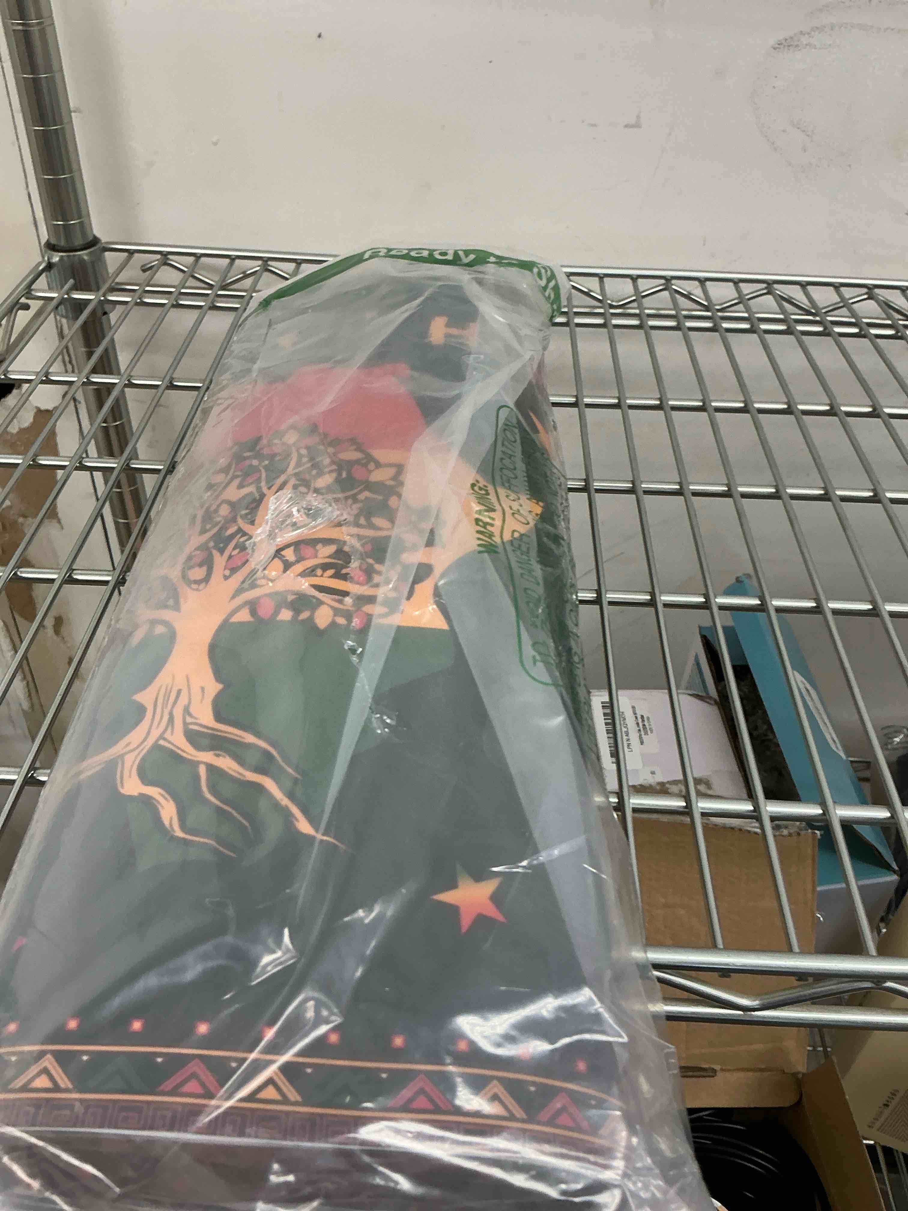 Condition photo showing Good Condition for Harloon 2 Pcs Black History Month Banner Black History Decorations African American February Sign Classroom Party Celebration Decor for Wall Indoor Outdoor African American February, 13.8 x 38.6 Inch
