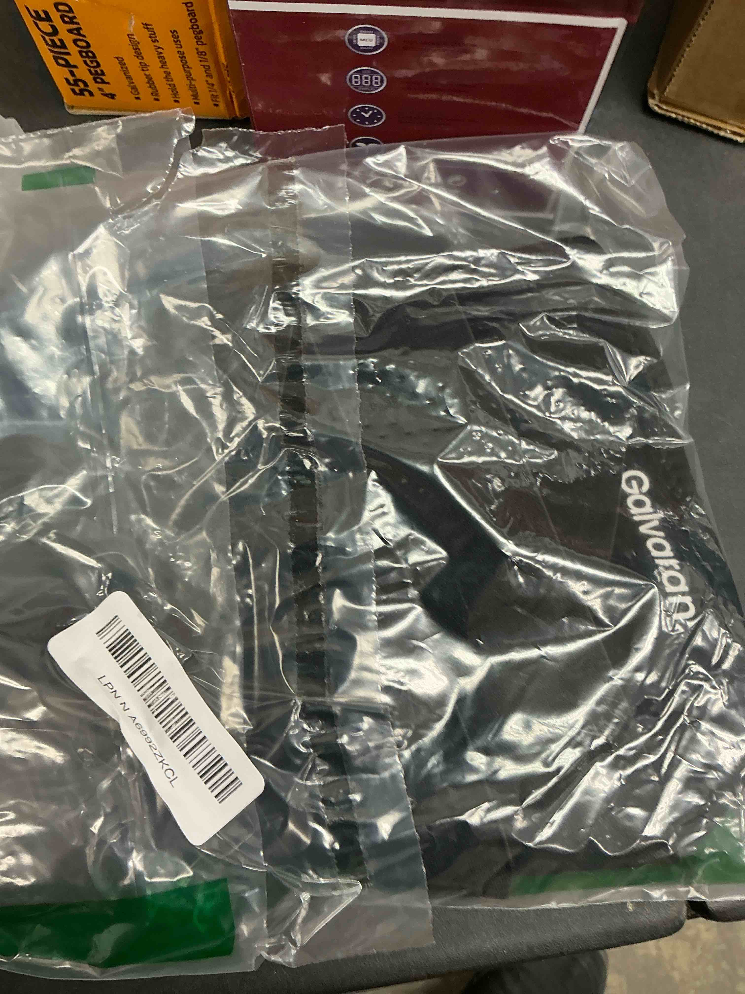 Condition photo showing Good Condition for Galvaran Knee Brace for Men & Women - ACL, MCL, Meniscus Tear Support & Arthritis Pain Relief - Stabilizing Knee Braces Support with Side Stabilizers & Patella Gel Pad
