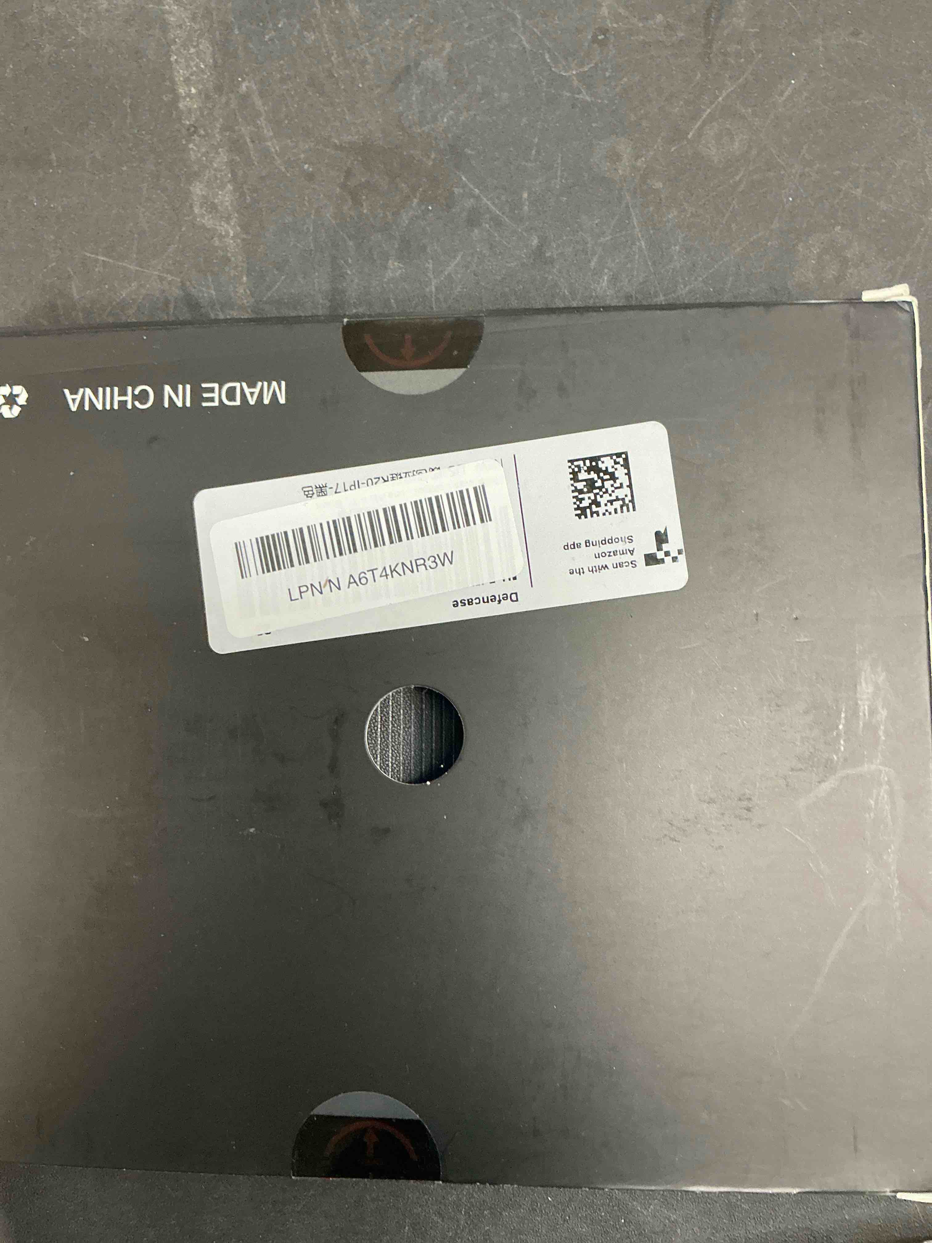 Condition photo showing New/Like New for Defencase Compatible with iPhone 17 Case Wallet with RFID Blocking Card Holder for Women and Men, Fashion PU Leather Magnetic Snap Flip Zipper Strap Wallet Phone Case for iPhone 17 6.3", Black