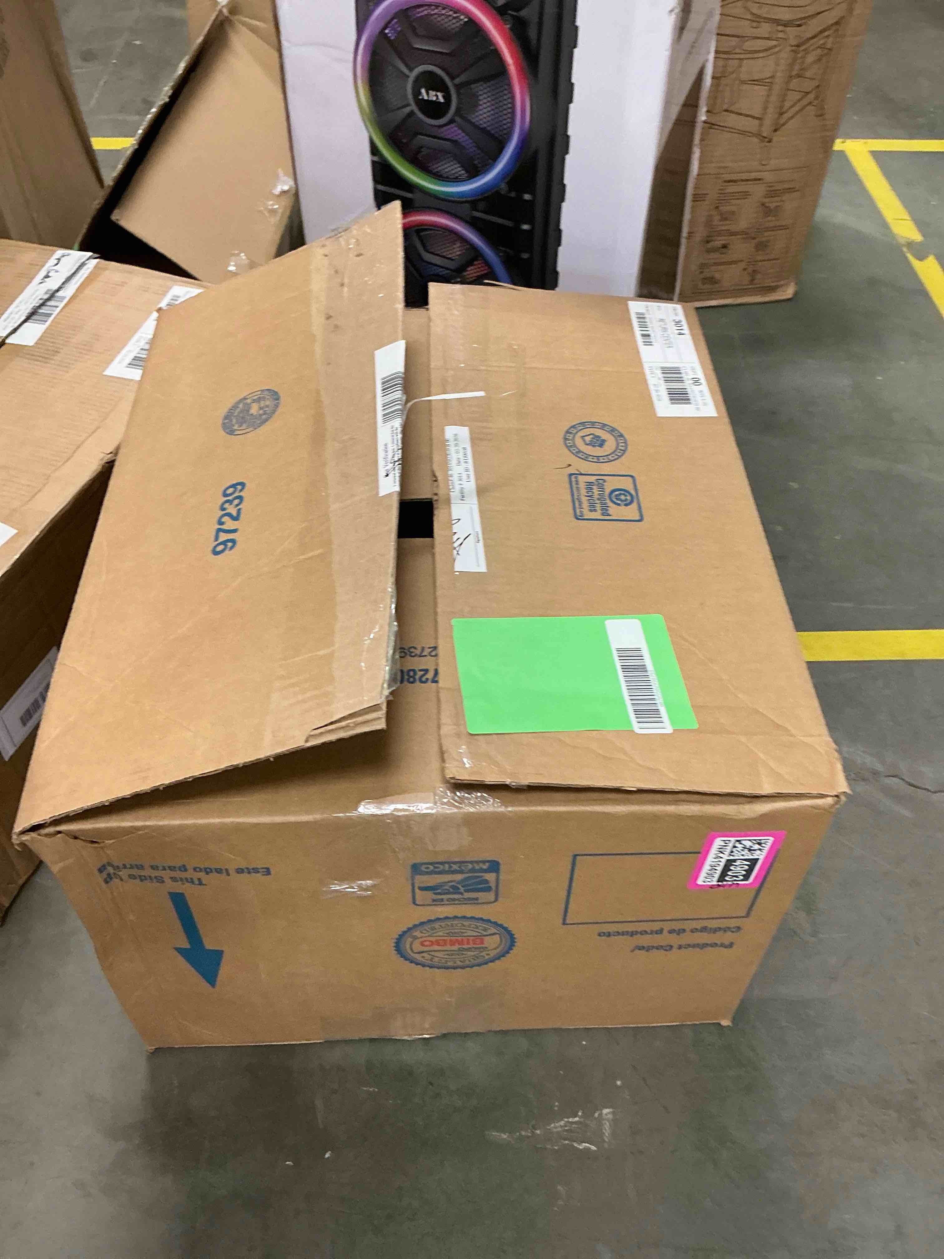 Condition photo showing Good Condition for CONCETTA Queen Size 18" Air Mattress, Inflatable Bed with Built-in Pump, Quick Setup & Comfortable Support for Home and Travel