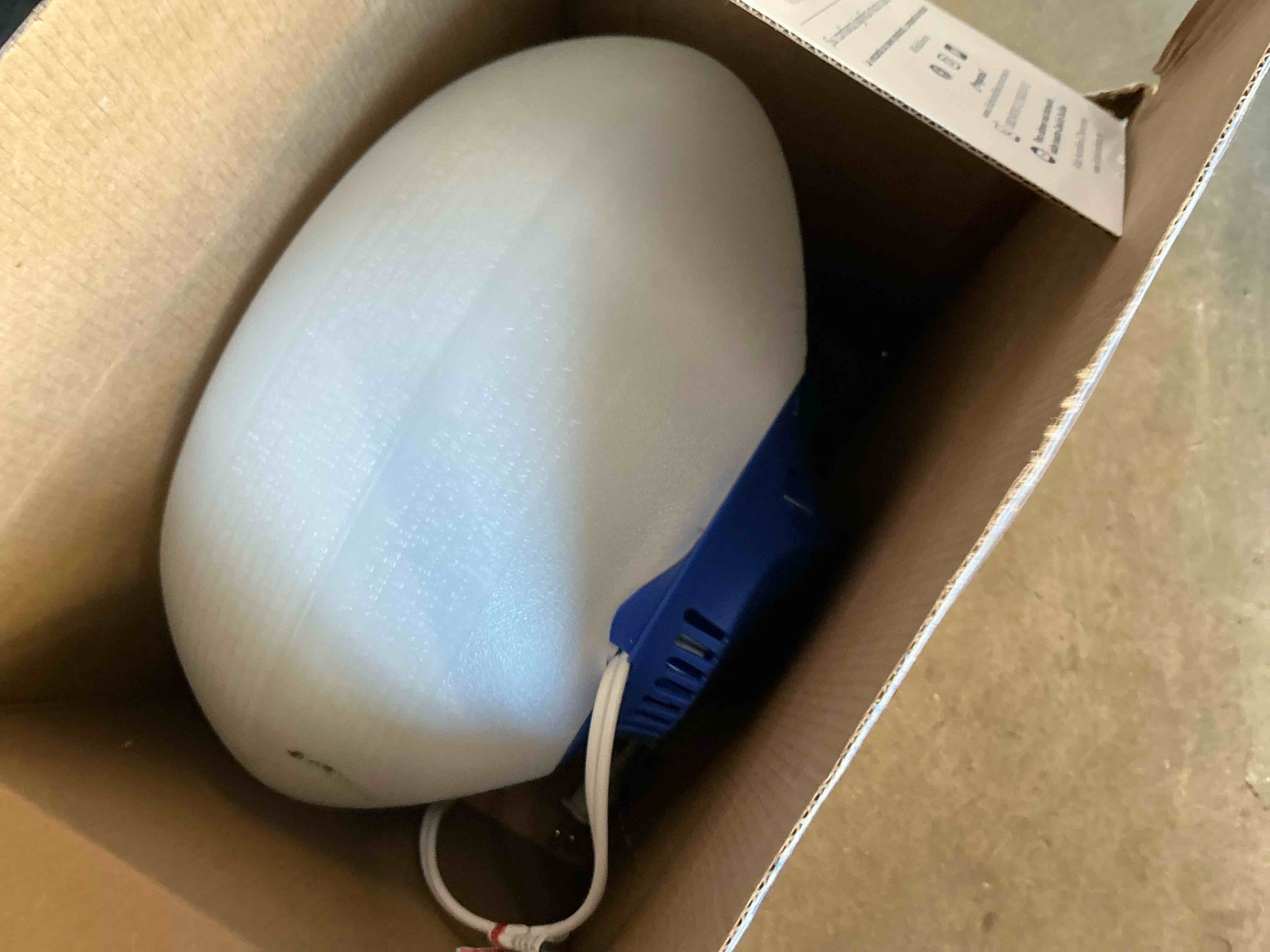 Condition photo showing Good Condition for Vicks Warm Steam Vaporizer Humidifier with Night Light - 1.5gal