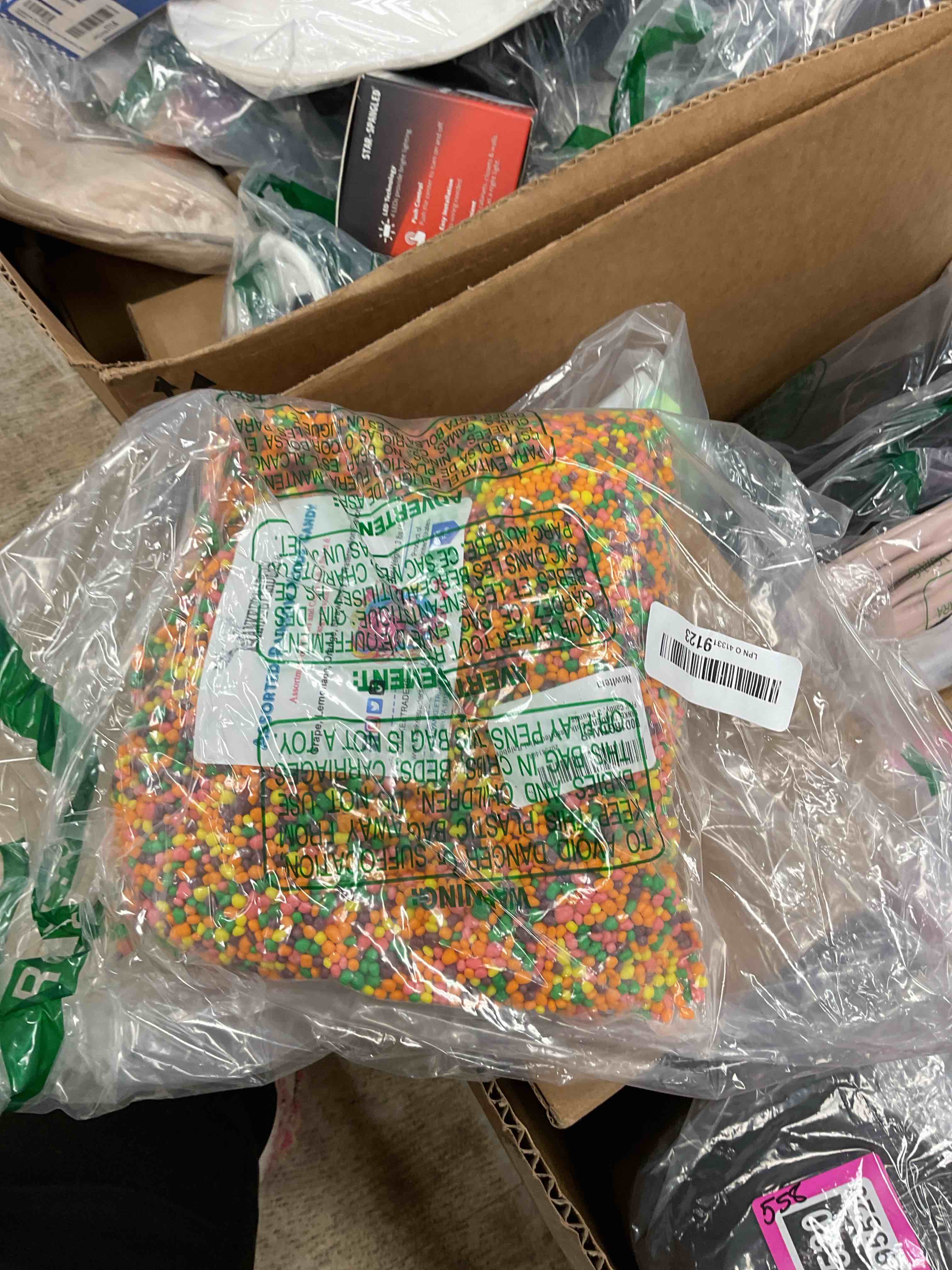 Condition photo showing Good Condition for YANKEETRADERS Bulk Assorted Mini Rainbow Fruit Candy, 3 Pounds