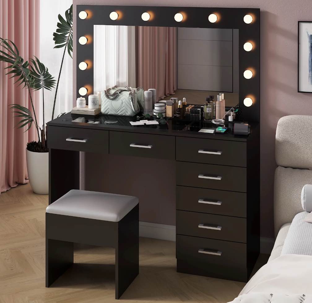 Friday Night Deals in Mason!