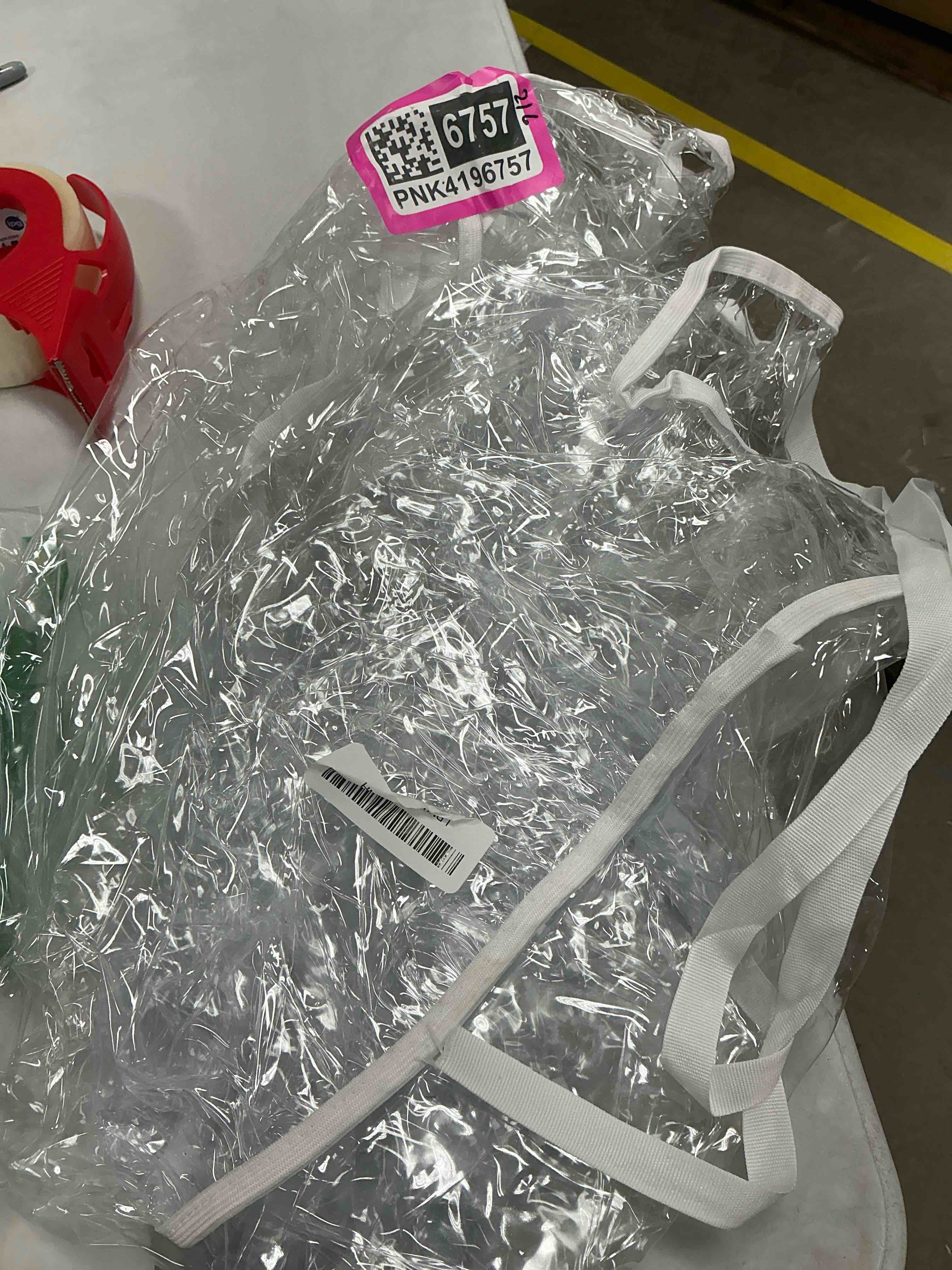 Condition photo showing Good Condition for Pioggia Clear Vinyl Rectangle Fitted Tablecloth Elastic Edged Table Cloth Waterproof Oil-Proof Plastic Cover 72" x 30" (Rectangular)