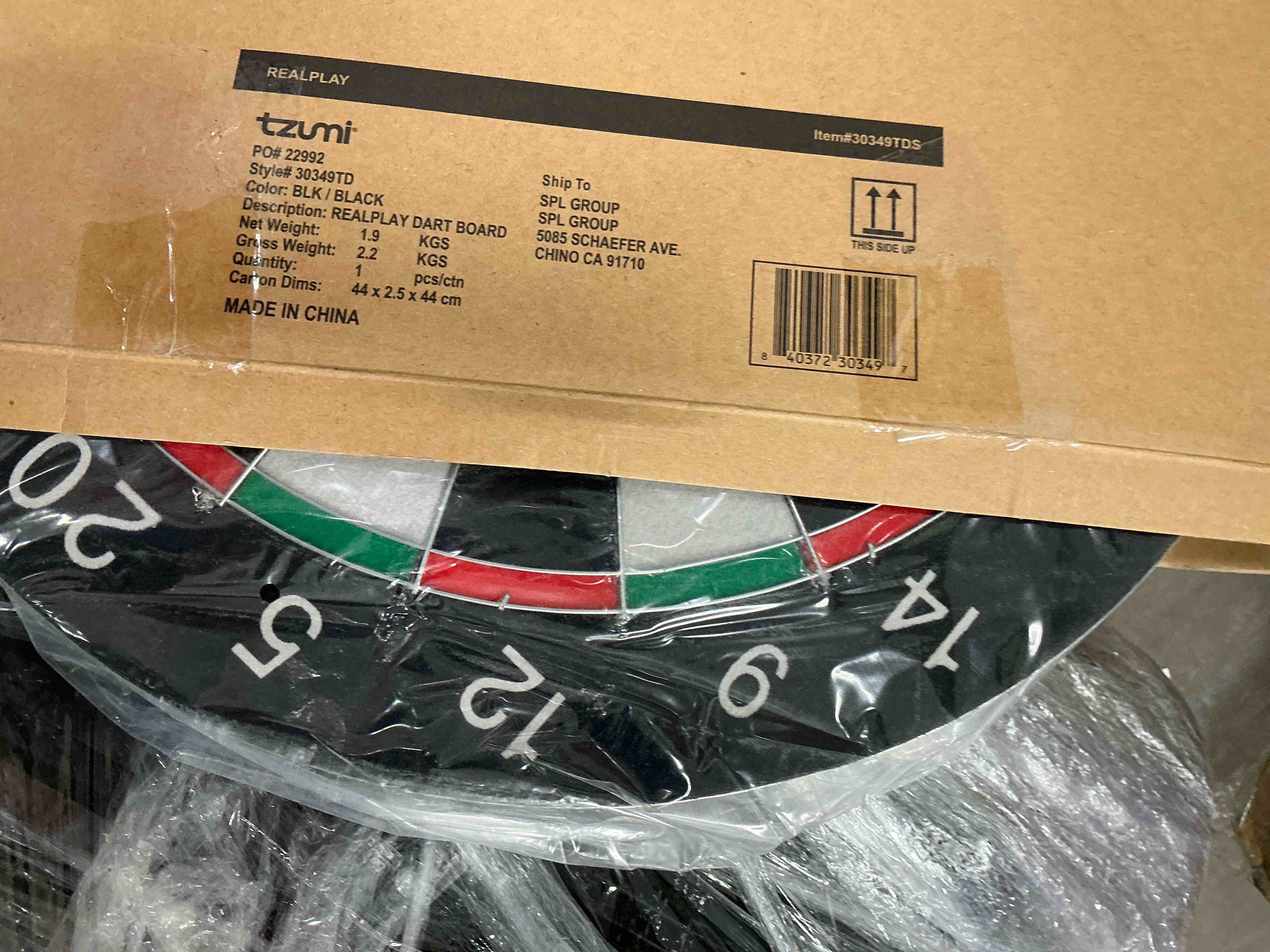 Condition photo showing New/Like New for Realplay Hanging Dartboard Reversible Dart Board with 6 Stainless Steel Tip Darts, 17”