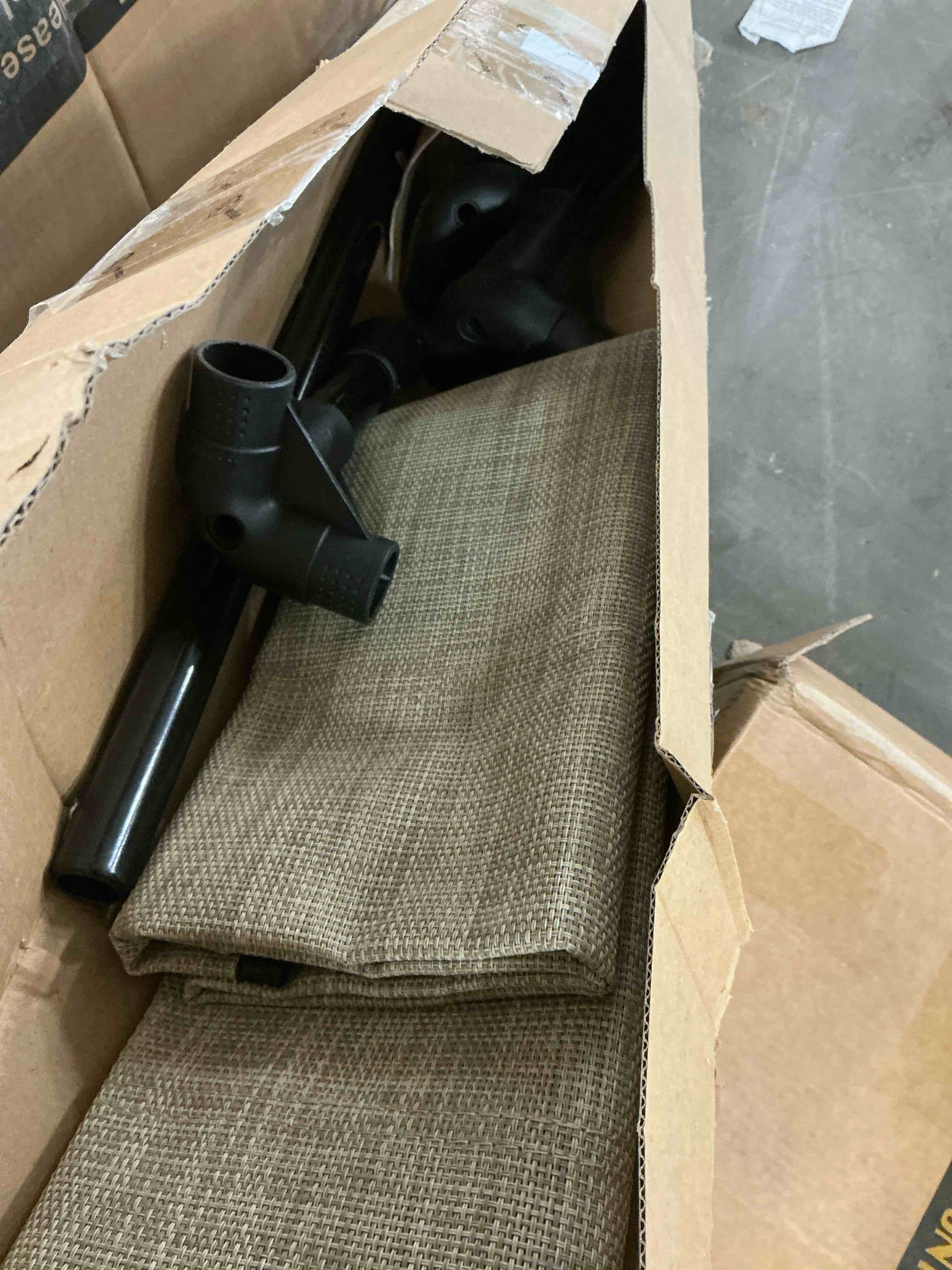 Condition photo showing Good Condition for Veehoo Cooling Elevated Dog Bed  Portable Raised Pet Cot with Washable Mesh  Medium  Beige Coffee