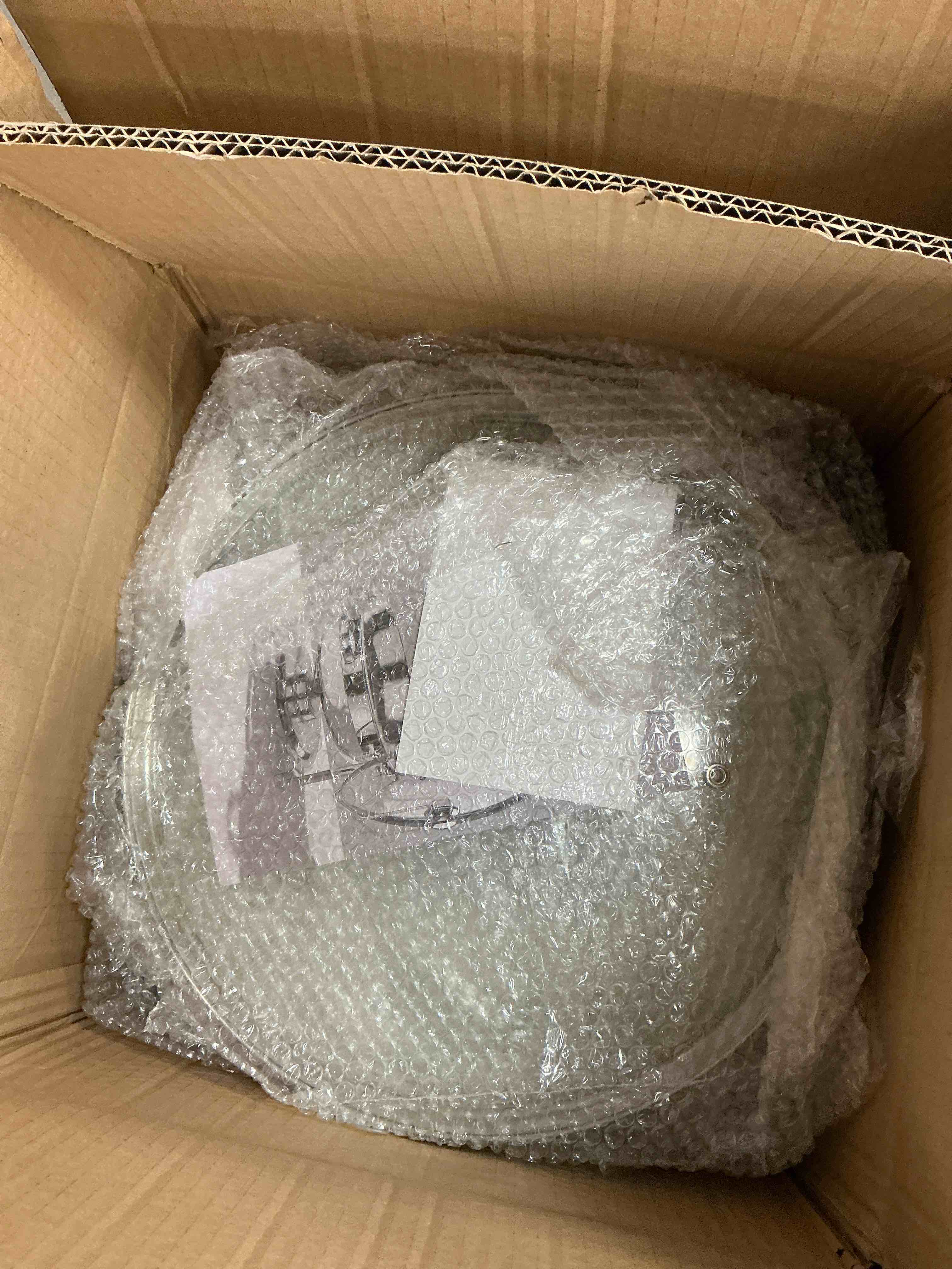 Condition photo showing Good Condition for Chafing Dish Buffet Set 4 Pack: TINANA 5QT Stainless Steel Chafing Dishes for Buffet with Glass Lid & Lid Holder  Round Chafers and Buffet Warmers Sets for Parties  Events  Wedding  Camping  Dinner