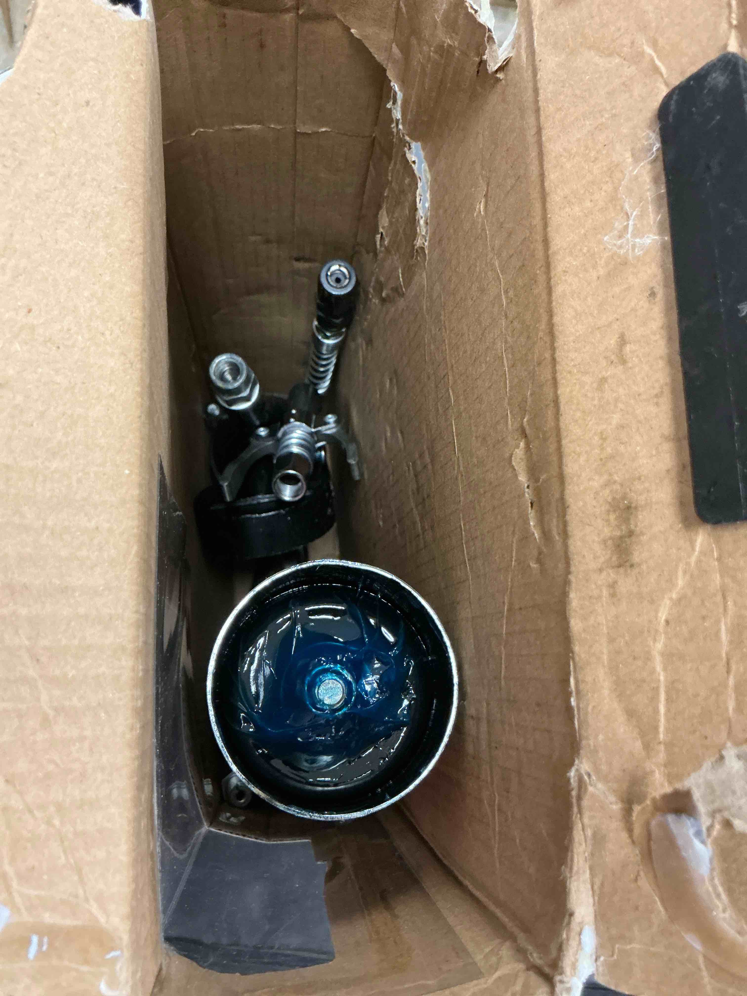 Condition photo showing As Is for VEVOR Grease Gun, 6000PSI Air Operated Grease Gun, Heavy Duty Pneumatic Grease Gun with 14 oz Load, 18.5 Inch Flexible Hose, 1 Flat Coupler, 1 Pointed and Locking Clamp Coupler, 1 Bent Metal Pipe 18.5 Inch Air Pistol