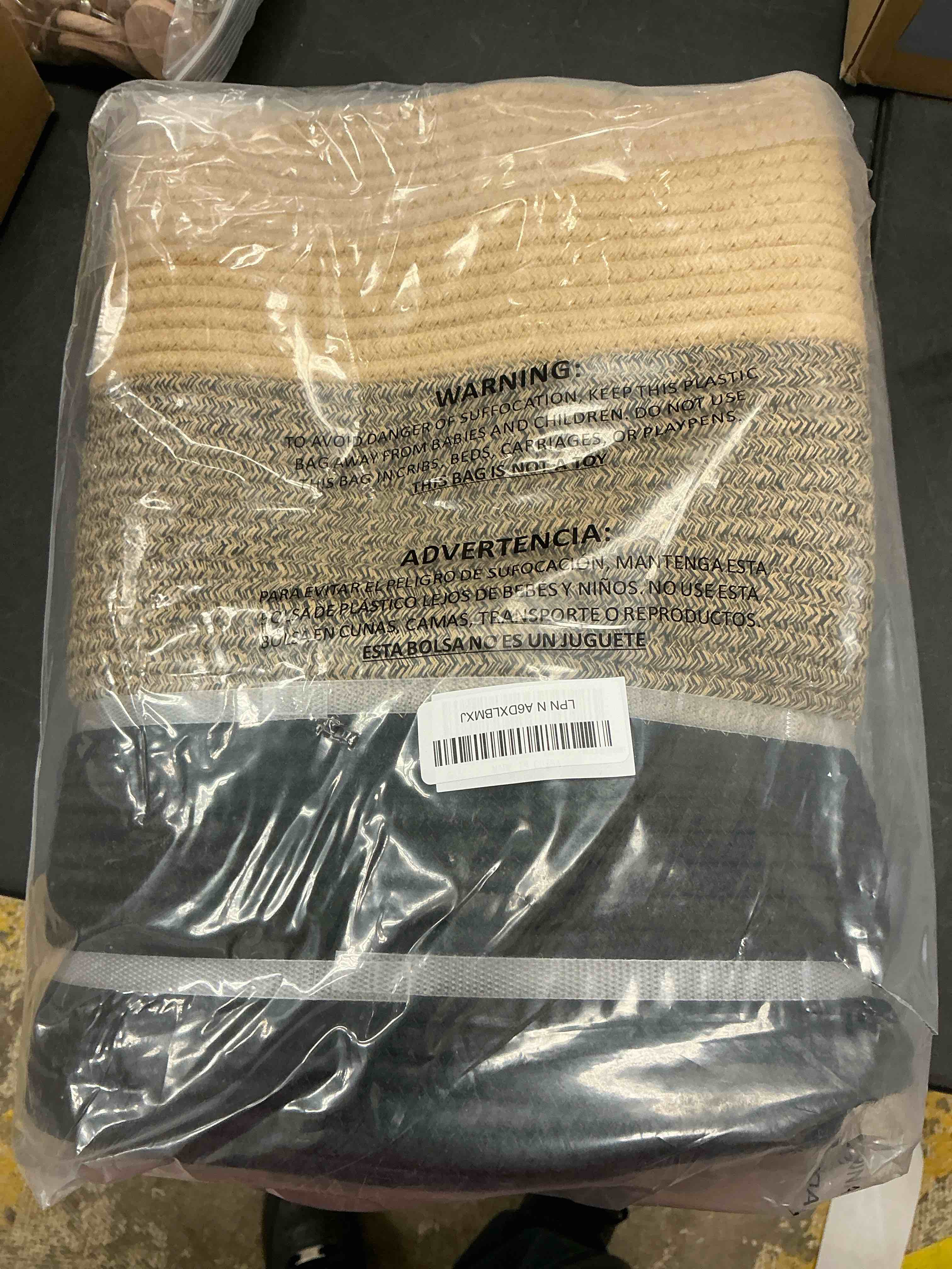 Condition photo showing New/Like New for OIAHOMY 108L Super Large Blanket Basket, 25”x16”x16” Rectangle Woven Baskets for Storage, Cotton Rope Basket For Living Room, Toy Storage with Handle - Yellow Black