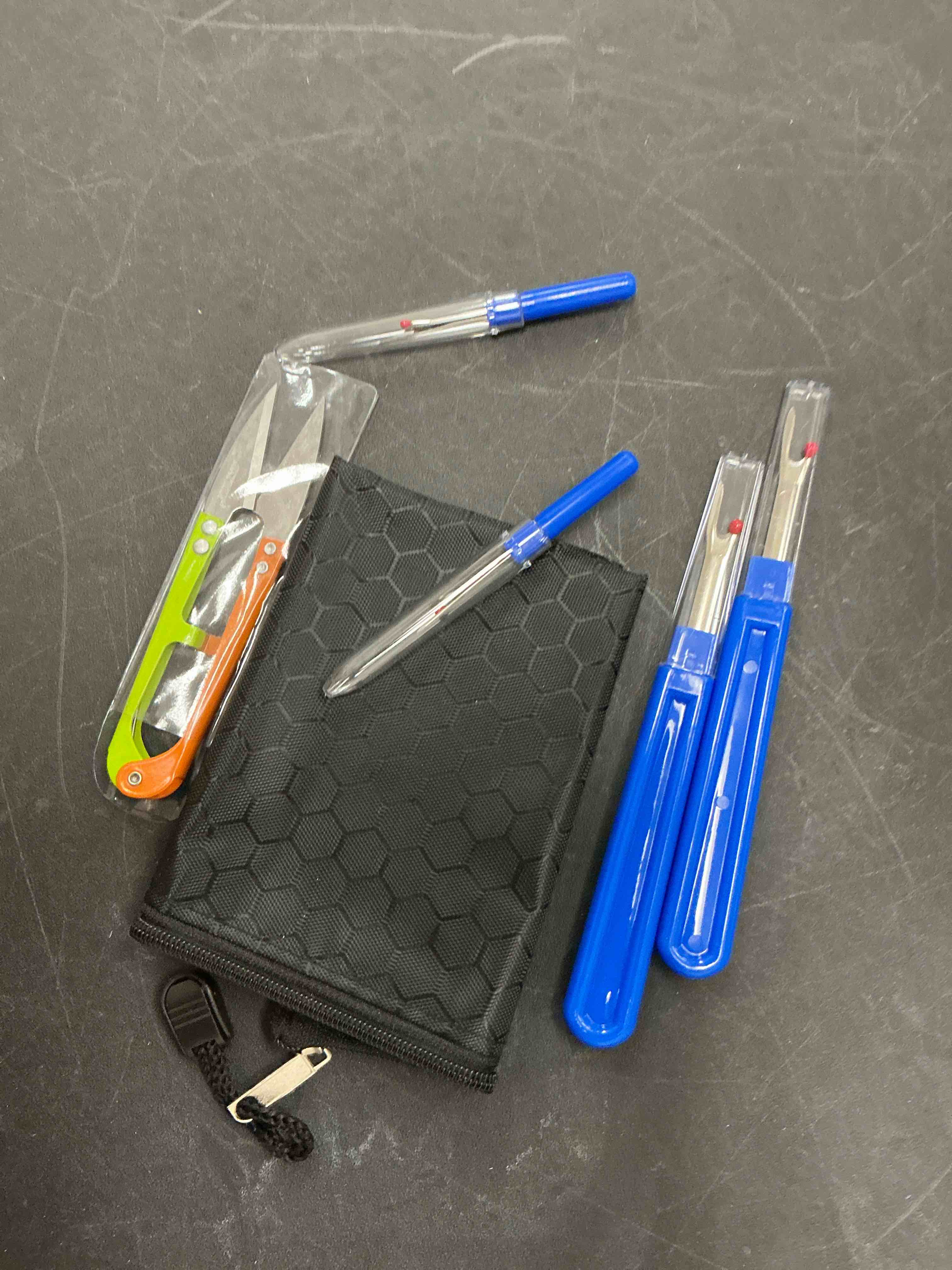 Condition photo showing Good Condition for CampTek Seam Ripper and Thread Remover Kit,2 Big and 2 Small Sewing Stitch Cutter,1 Unpicker and 1 Sewing Trimming Scissor Nipper Tool for Thread Remove(Blue)