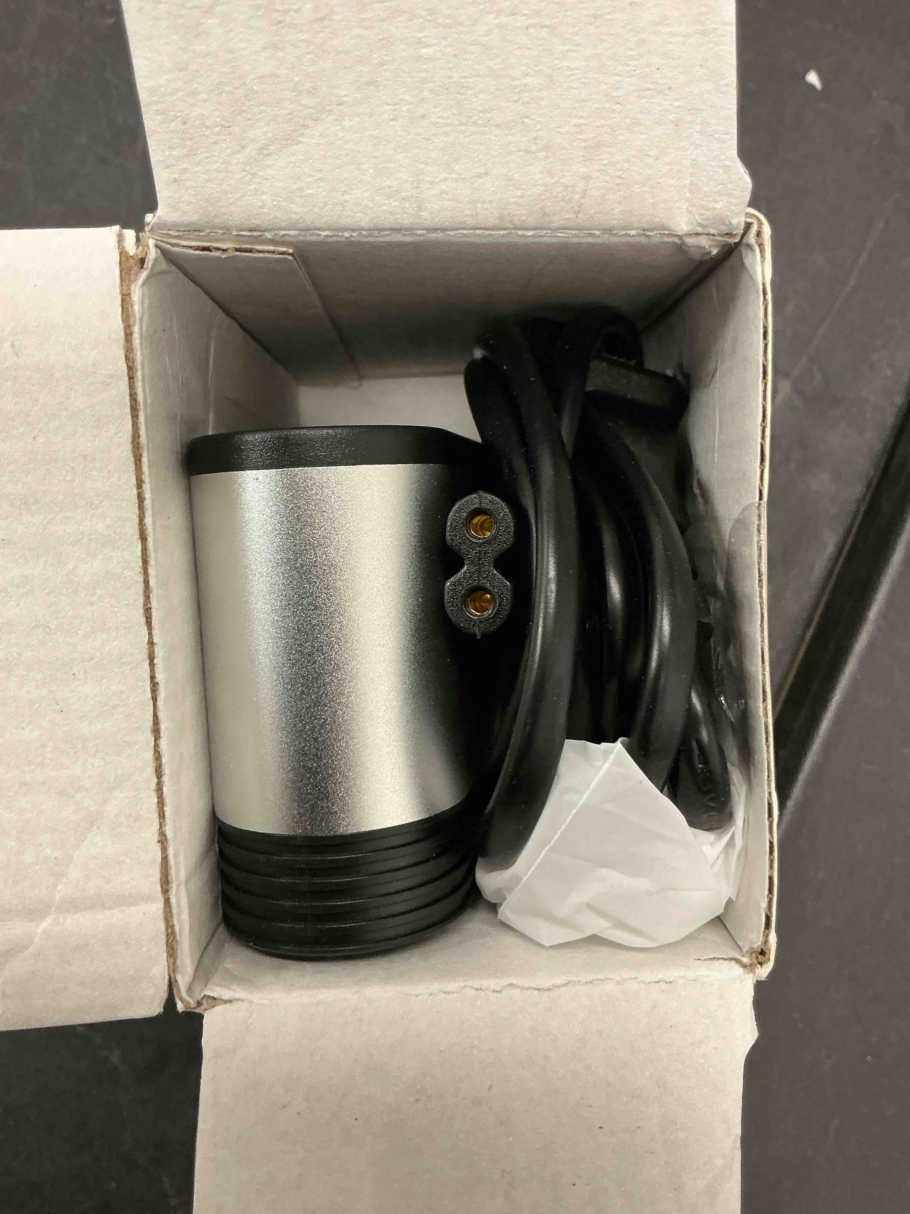 Condition photo showing New/Like New for USB C Fast Charger : 6 Port Desktop Multiple Devices Power Adapter for Laptop MacBook Pro/Air, DELL, Tablet iPad Pro/Air, iPhone 16/15/14, Galaxy S23/22 USB A+C-2