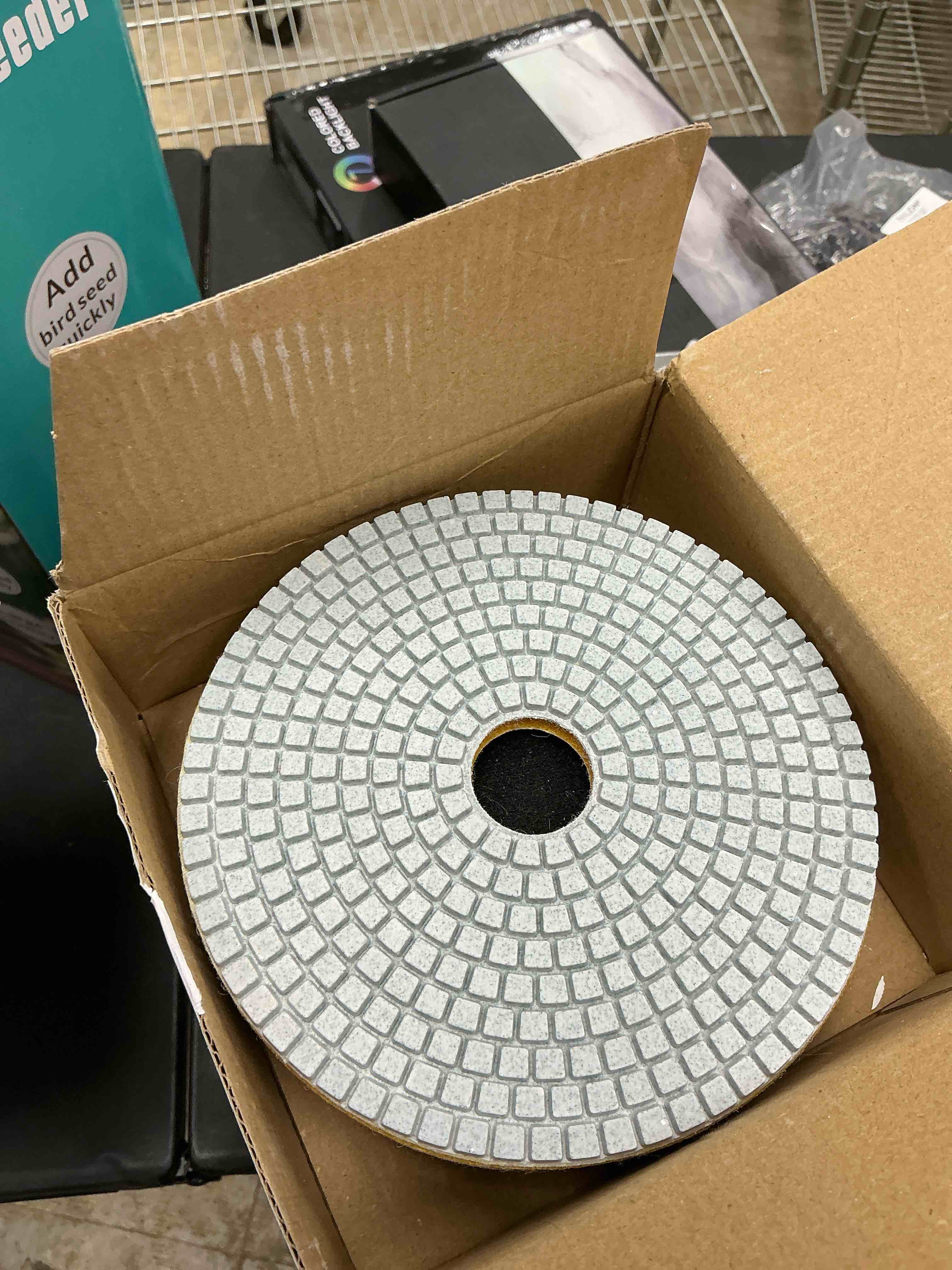 Condition photo showing Good Condition for 8PCS Diamond Polishing Pads 6 Inch, Wet/Dry Concrete Polish Tools Kit for Drill, Grinder, Polisher, 50-3000 Grit Polishing Set for Marble Granite Quartz Stone 6 Inch 50-3000 Grit