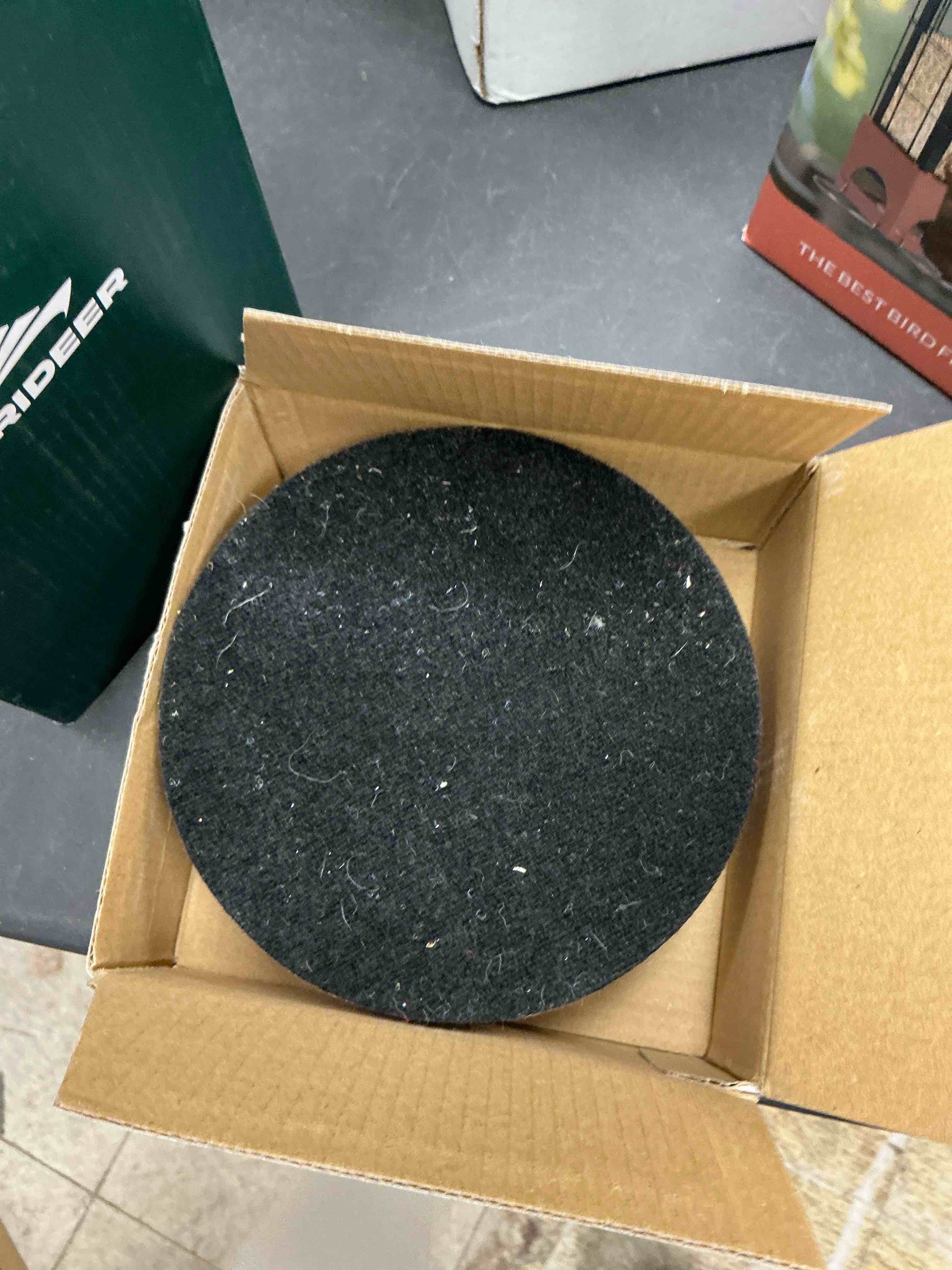 Condition photo showing Good Condition for 8PCS Diamond Polishing Pads 6 Inch, Wet/Dry Concrete Polish Tools Kit for Drill, Grinder, Polisher, 50-3000 Grit Polishing Set for Marble Granite Quartz Stone 6 Inch 50-3000 Grit