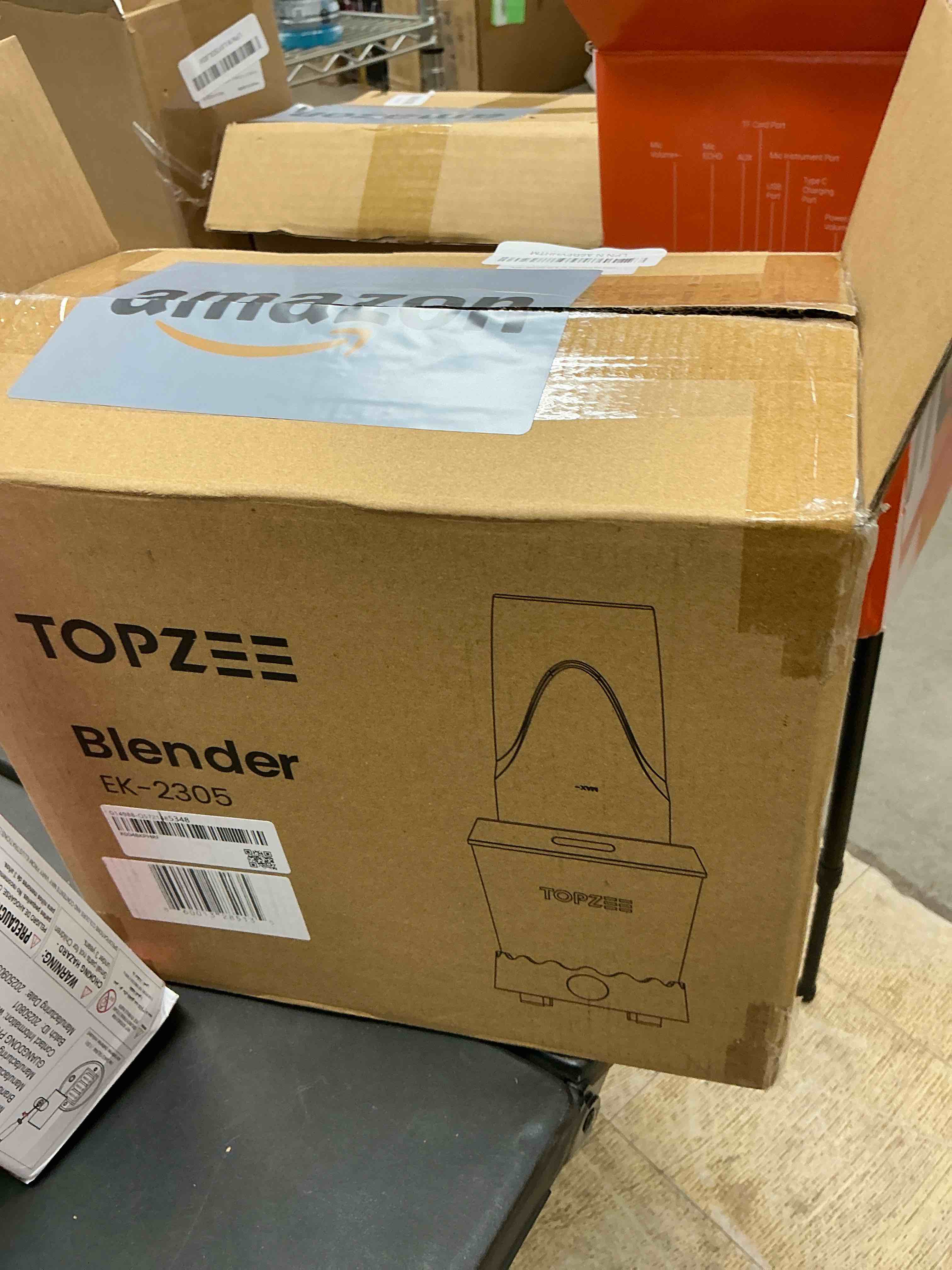 Condition photo showing New/Like New for TOPZEE Personal Smoothie Blender, 1000W Single-Serve Blender with 24oz To-Go Cup, Twist-On Start/Stop, for Protein Shakes & Smoothies, Compact Countertop Blender, Black