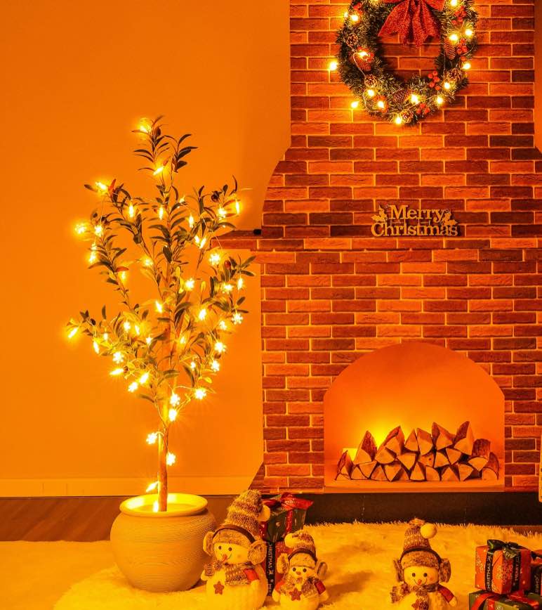 DR.Planzen 4ft Artificial Olive Tree Indoor, Faux Olive Tree, Artificial Plants with Natural Wood Trunk and Lifelike Fruits for Home Office Decor